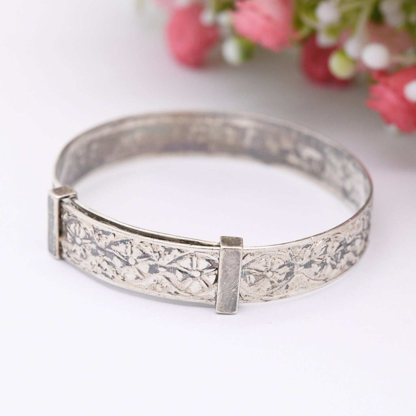 Vintage Sterling Silver Baby Bangle Bracelet - Expanding Child Bangle | Flower Design | Wide Band