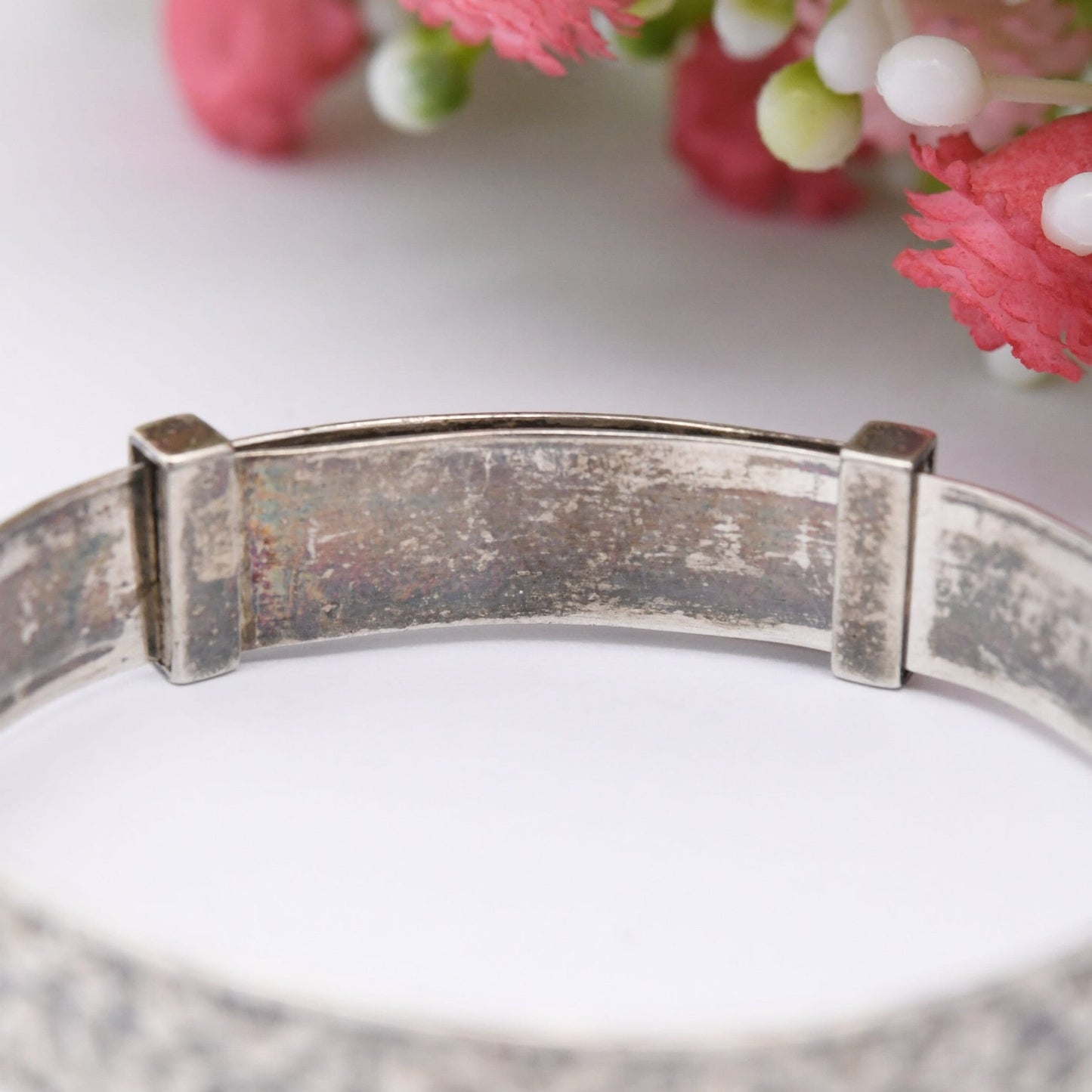 Vintage Sterling Silver Baby Bangle Bracelet - Expanding Child Bangle | Flower Design | Wide Band