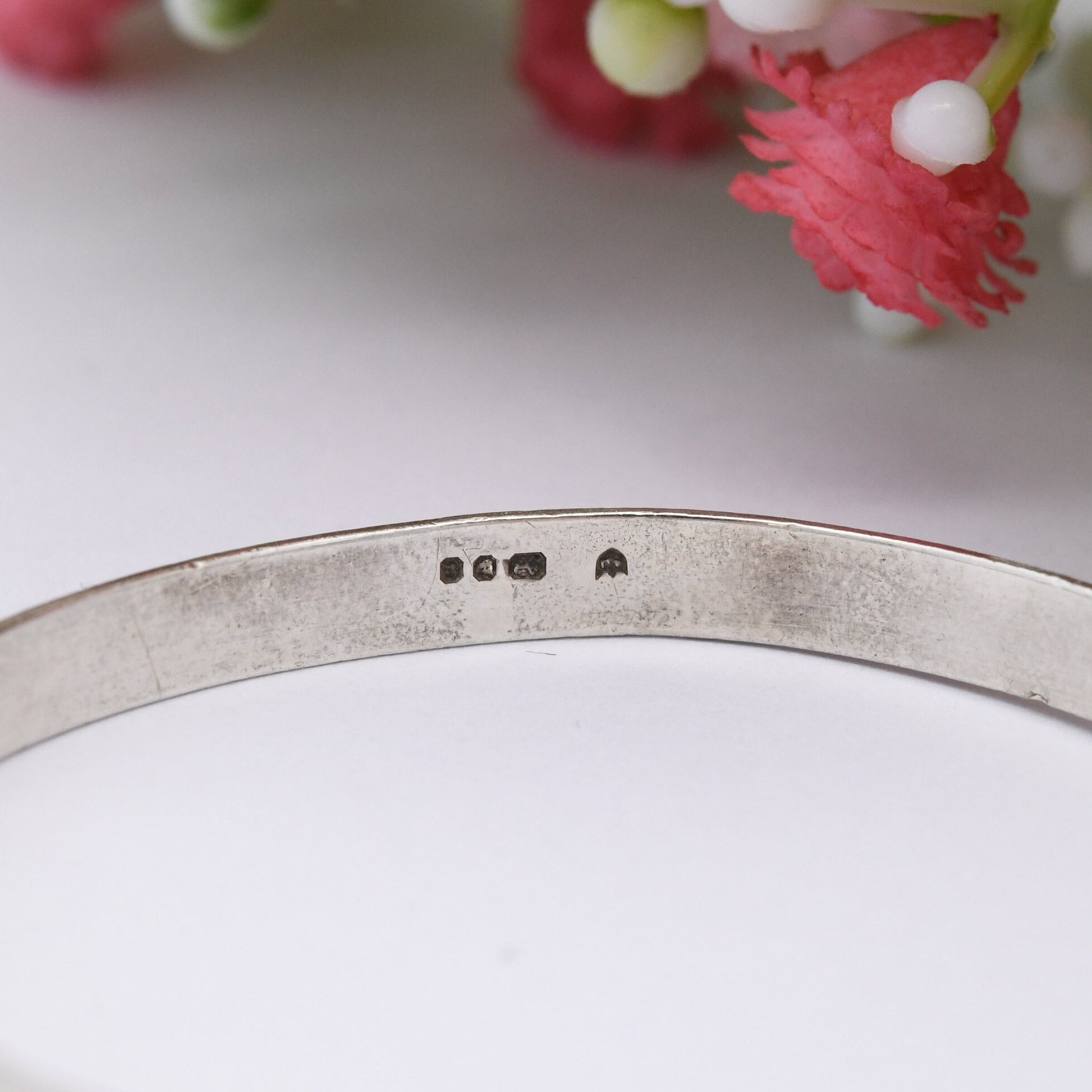 Vintage Sterling Silver Baby Bangle Bracelet 1979 - Expanding Child Bangle | Floral Leaf Design