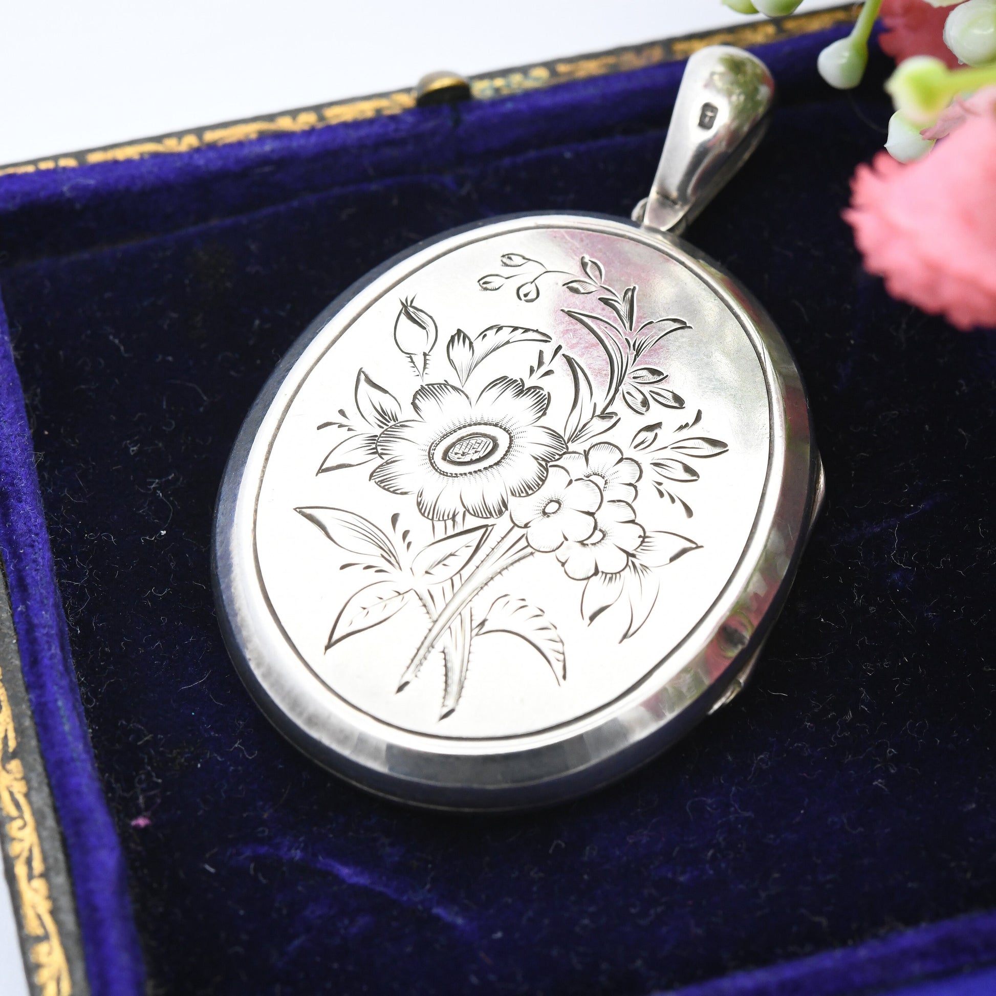 Antique Victorian Aesthetic Movement Sterling Silver Locket with Heron 1880 - Large Oval Pendant with Bunch of Wild Flowers | Picture Inside