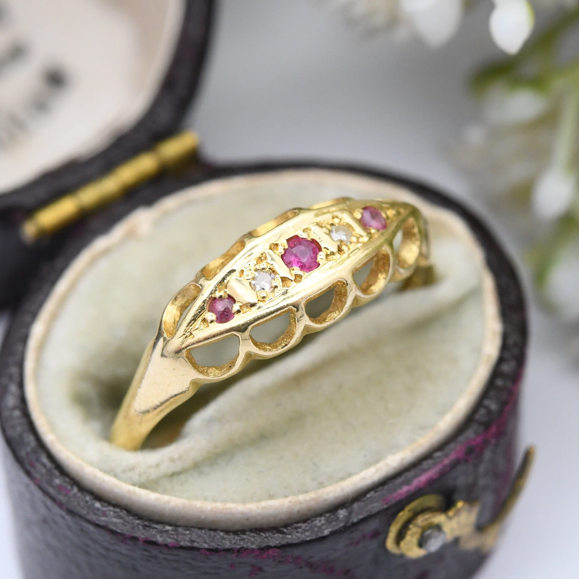 Vintage 18ct Gold Ruby and Diamond Boat Ring 1980 - Pretty Five Stone Ring | Large Size UK Size - U | US Size - 10