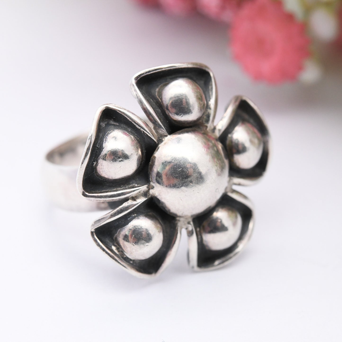 Vintage Silver Statement Flower Ring - Mid-Century Modernist Ring | Chunky Ball Design | UK Size - O 1/2 | US Size - 7 1/4