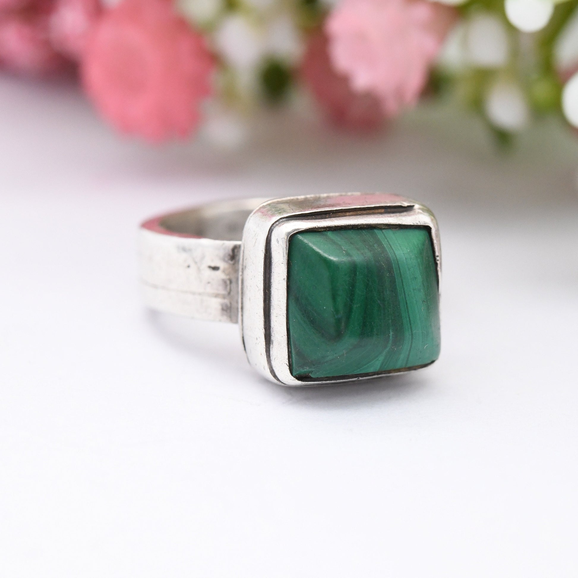 Vintage Malachite Silver Ring 1972 - Chunky Mid-Century Statement | Small Size | UK Size - H | US Size - 3 3/4