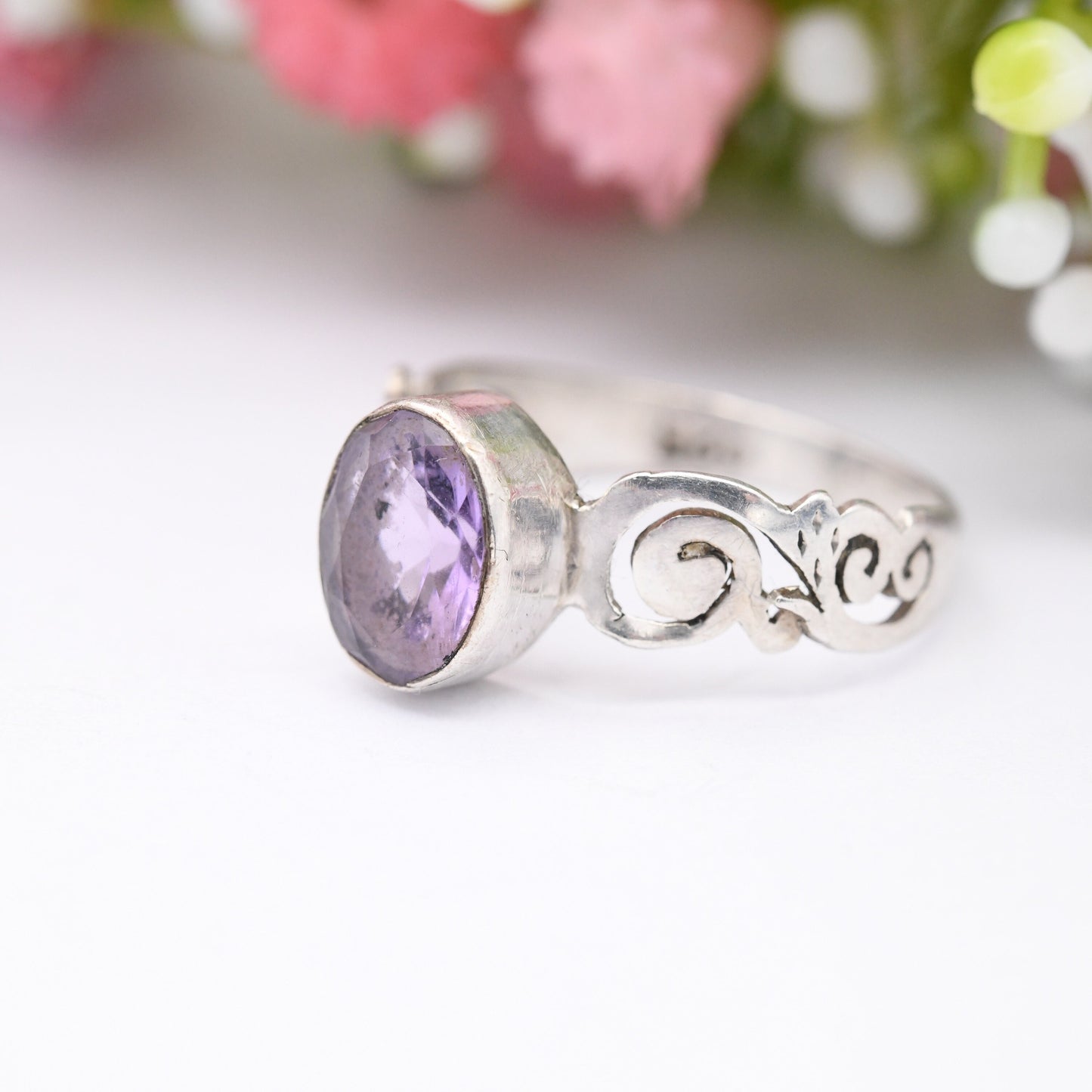 Vintage Sterling Silver Amethyst Ring with Spiral Shoulders - Large Purple Stone Solitaire | UK Size - N | US Size - 6 3/4