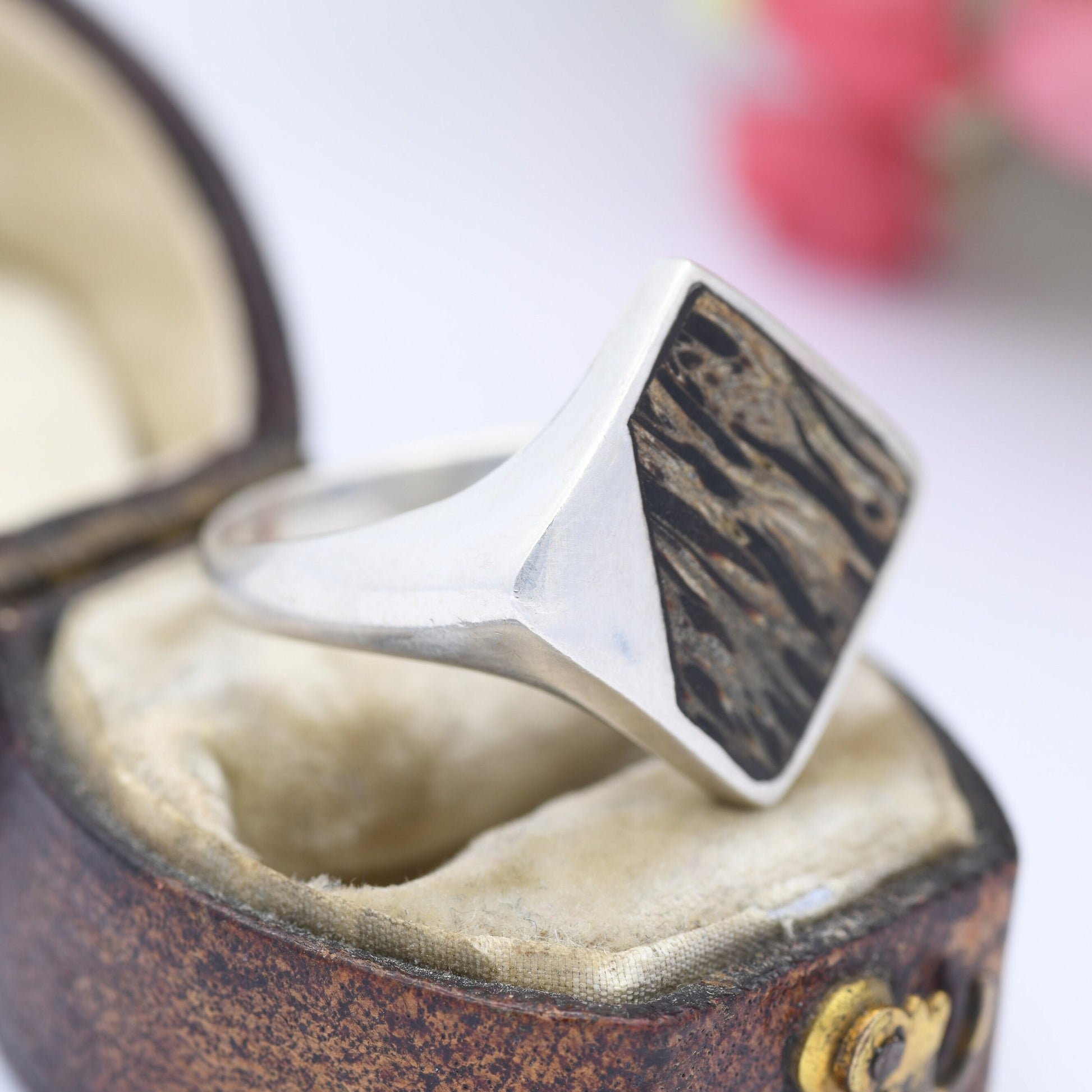 Vintage Sterling Silver Wood Signet Ring - Unusual Wooden Ring | Diamond Shape | UK Size - Q 1/2 | US Size - 8 1/4