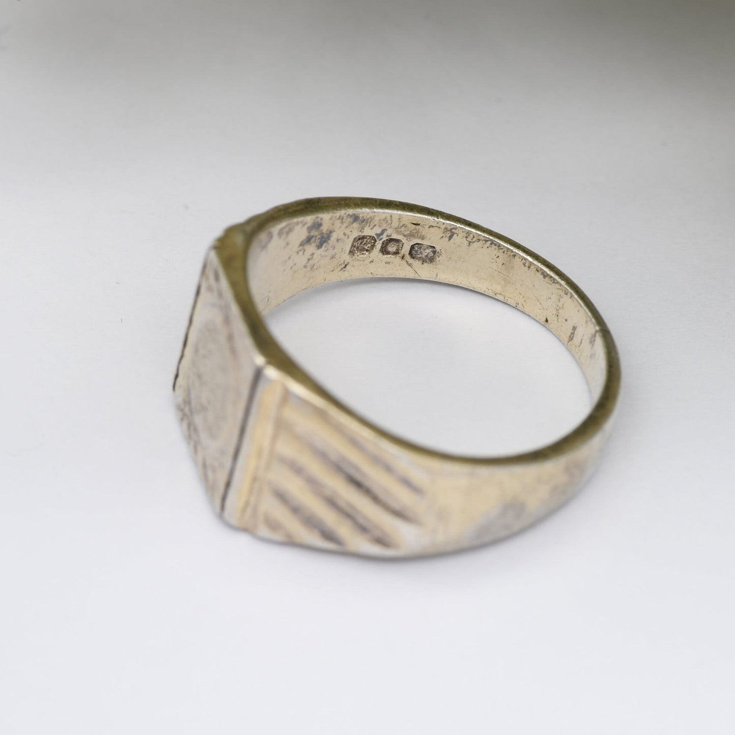 Vintage Gold Plated Sterling Silver Signet Ring 1967 - Diamond Cut Front | Gift for Him | UK Size - T | US Size - 9 1/2