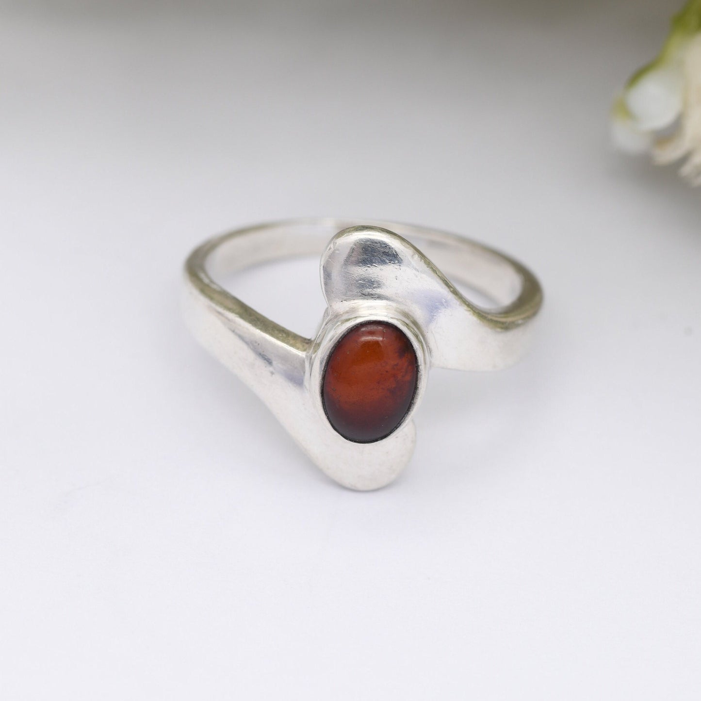 Vintage Sterling Silver Amber Crossover Ring - Bypass Band | Modernist Style | UK Size - N | US Size - 6