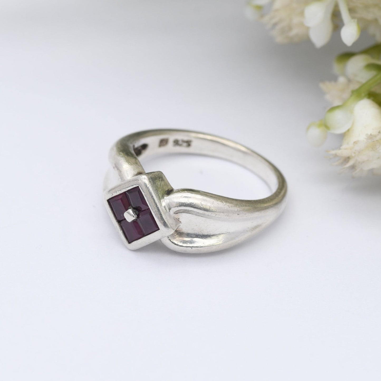 Vintage Sterling Silver Ruby Ring - Square Diamond Shape | Statement Cocktail Ring | UK Size - O 1/2 | US Size - 7 3/4