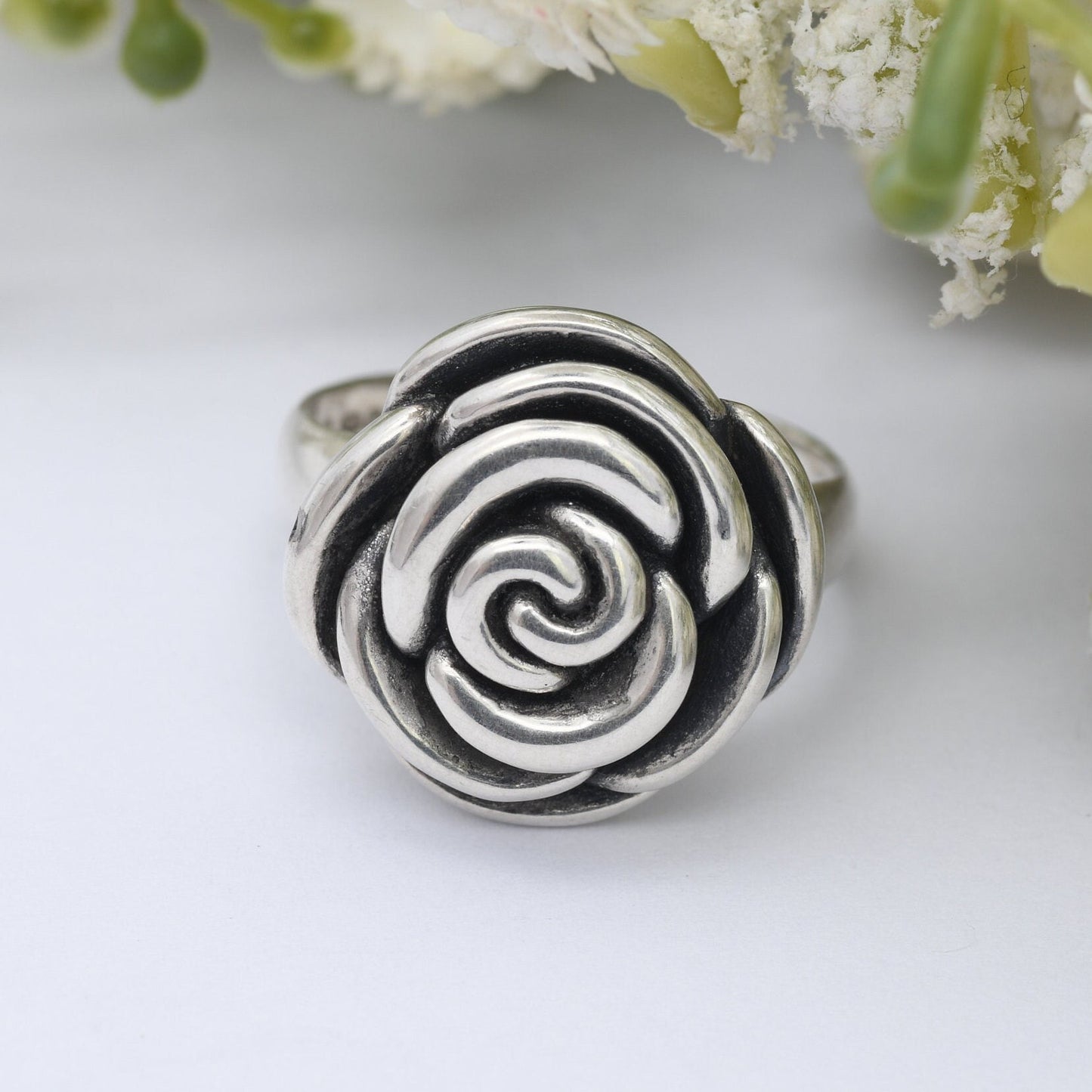 Vintage Sterling Silver Rose Ring - Modernist Chunky Flower Floral Shape | UK Size - R 1/2 | US Size - 8 3/4