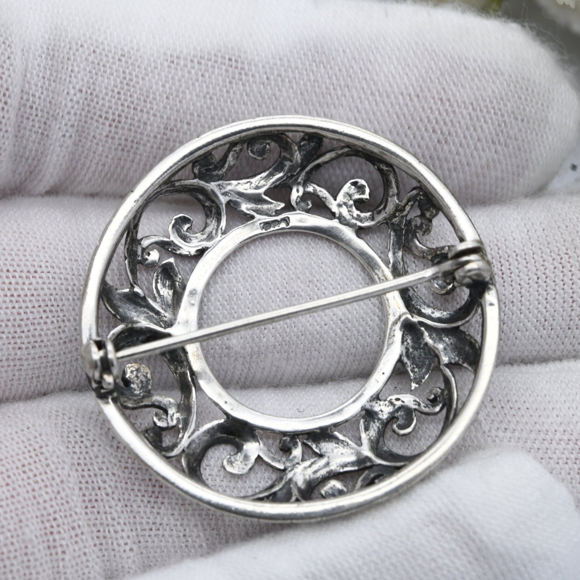 Vintage Sterling Silver Scrolling Wreath Brooch - Openwork Floral Leaves