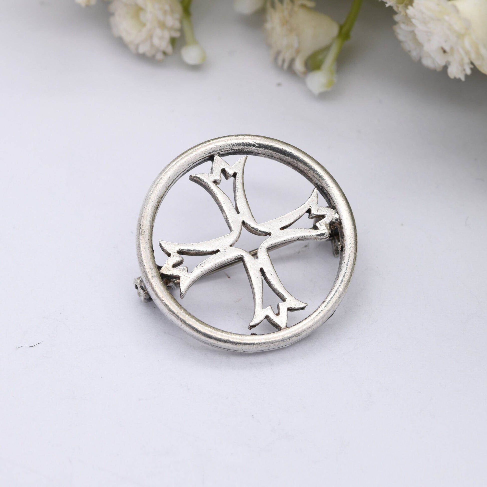 Vintage Square Cross in a Circle Brooch - Sweet Christian Jewellery Gift