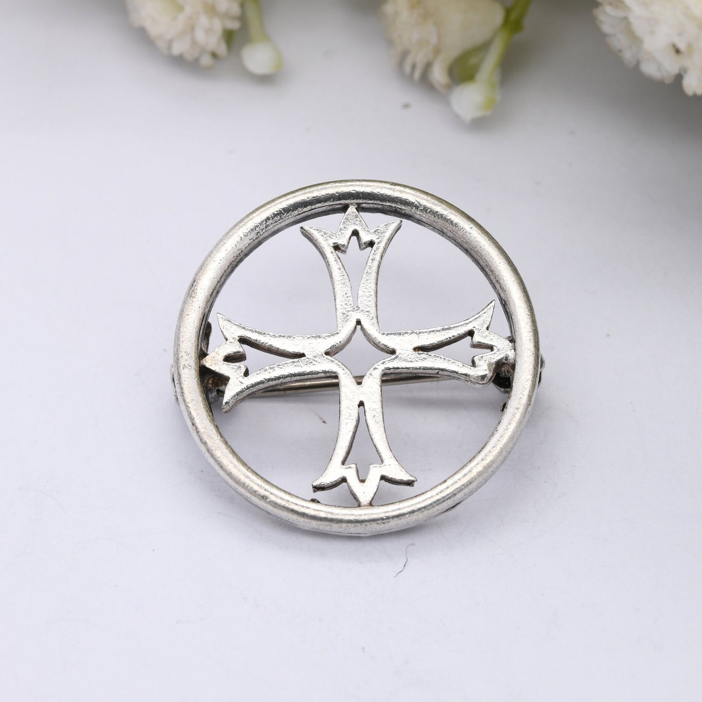 Vintage Square Cross in a Circle Brooch - Sweet Christian Jewellery Gift