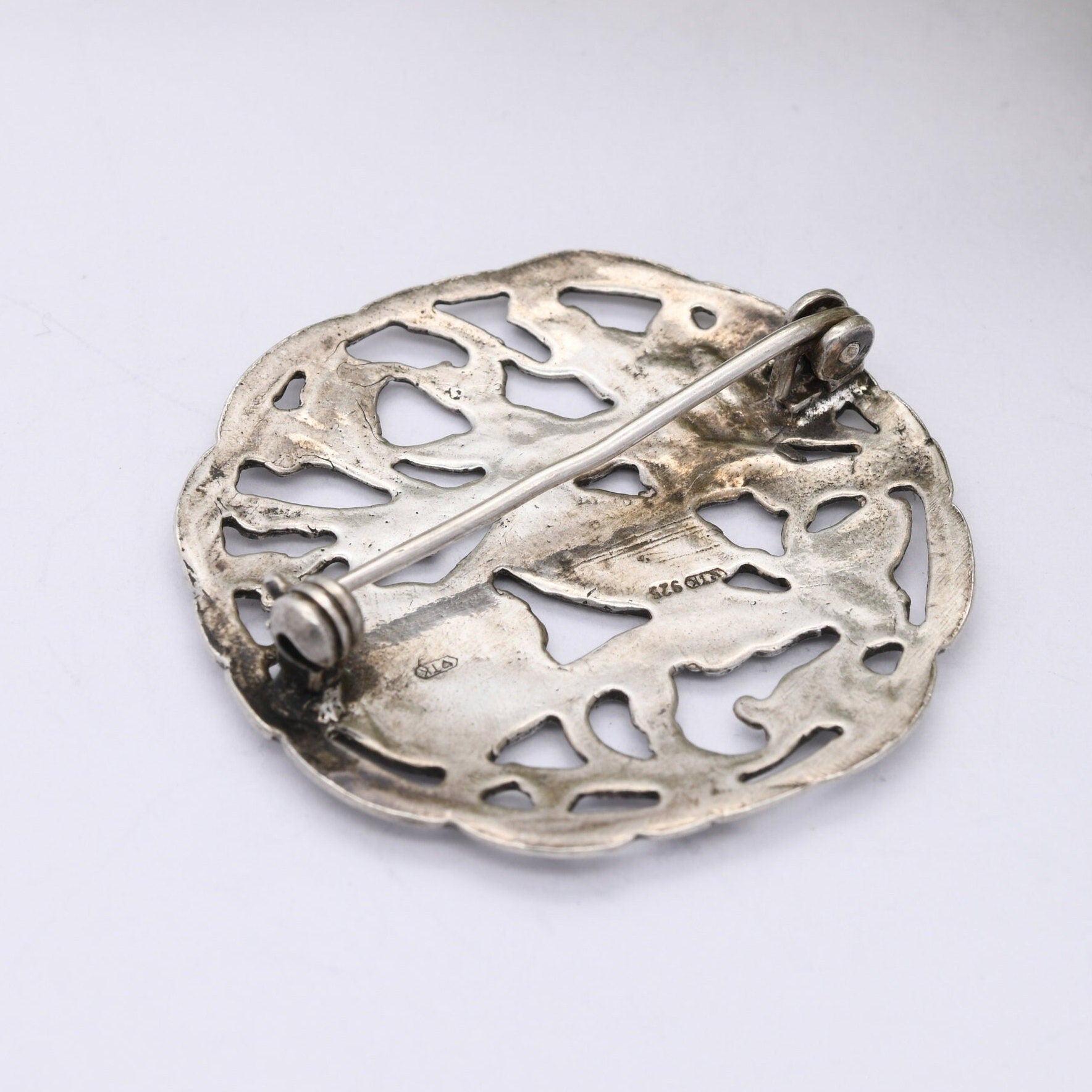 Vintage Sterling Silver Openwork Flower Brooch - Floral Cut Out Design | Victorian Style