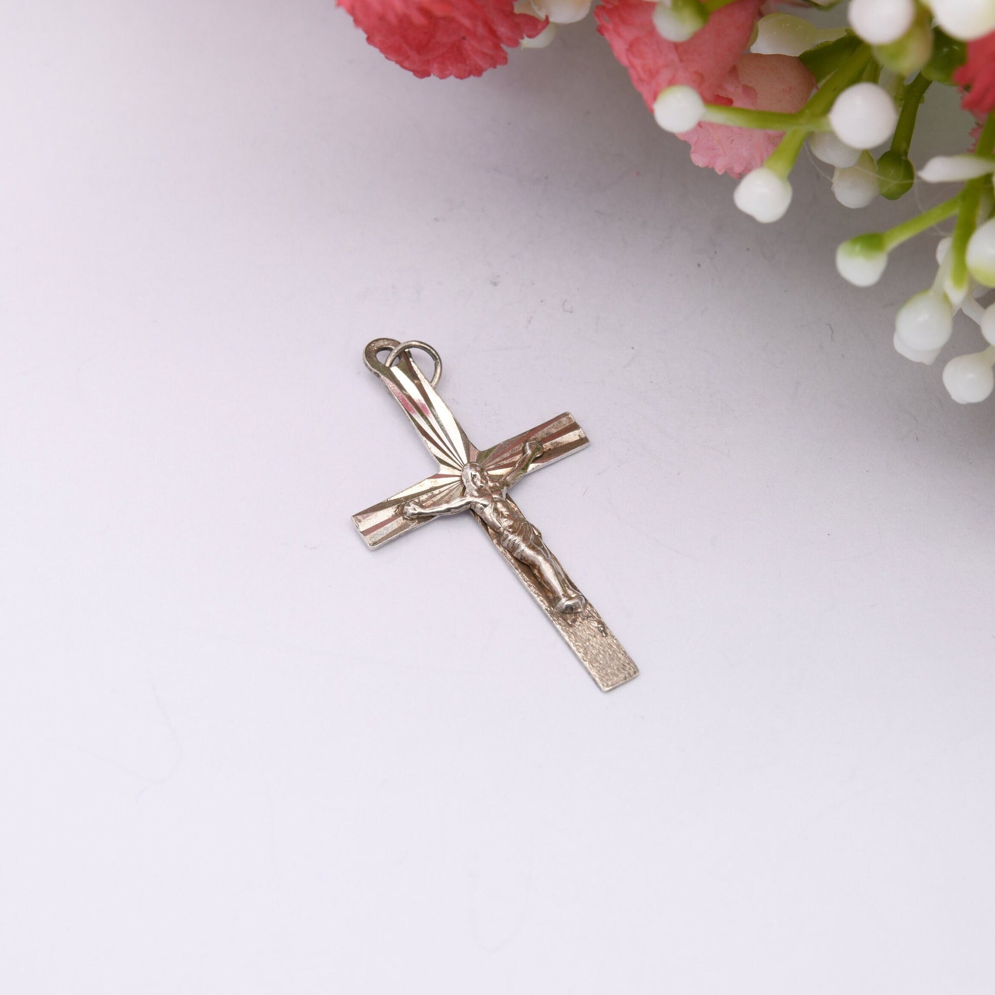 Vintage Sterling Silver Christ on the Cross Pendant with Star Cut Design