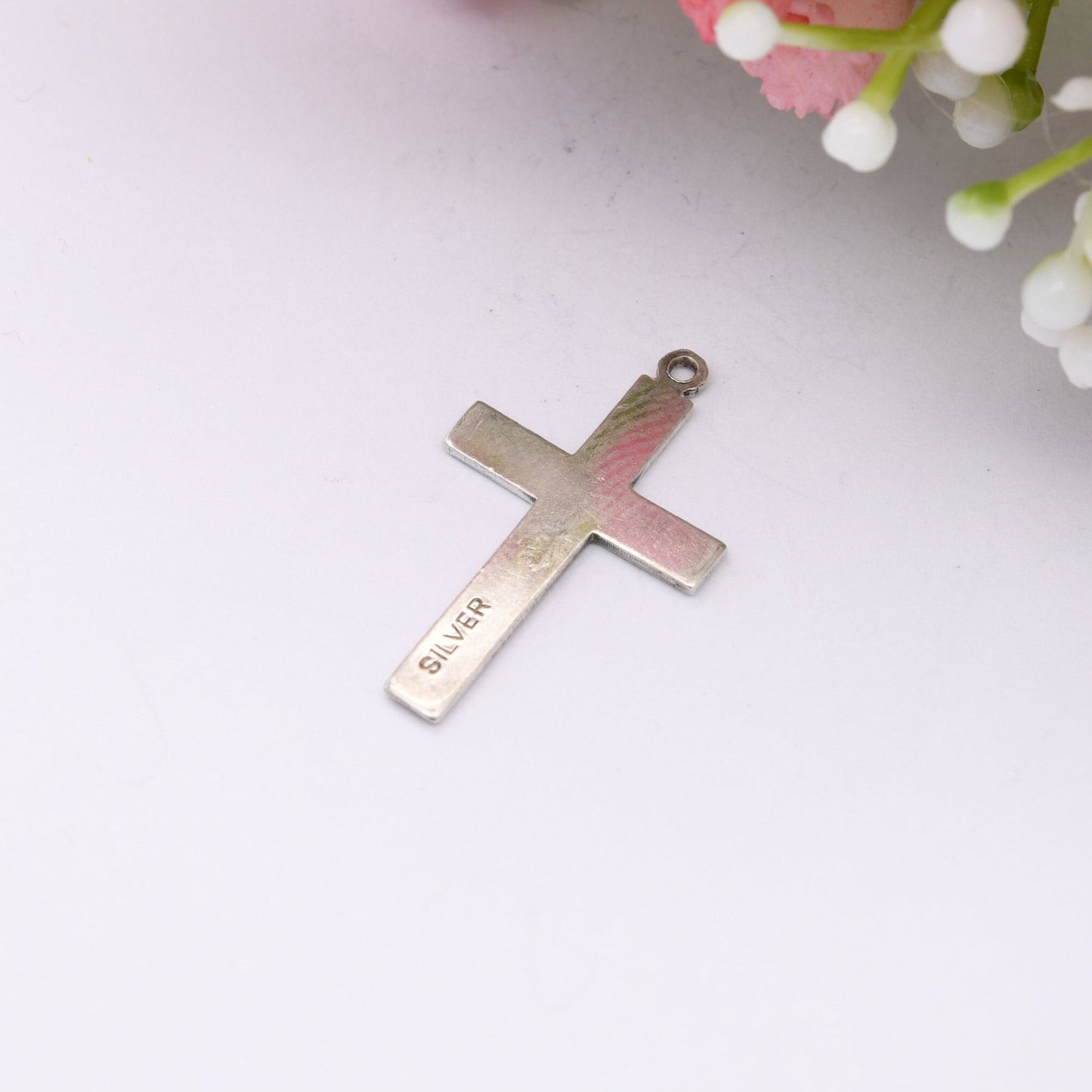 Vintage Sterling Silver Cross Pendant with Engraved Scrolling Pattern