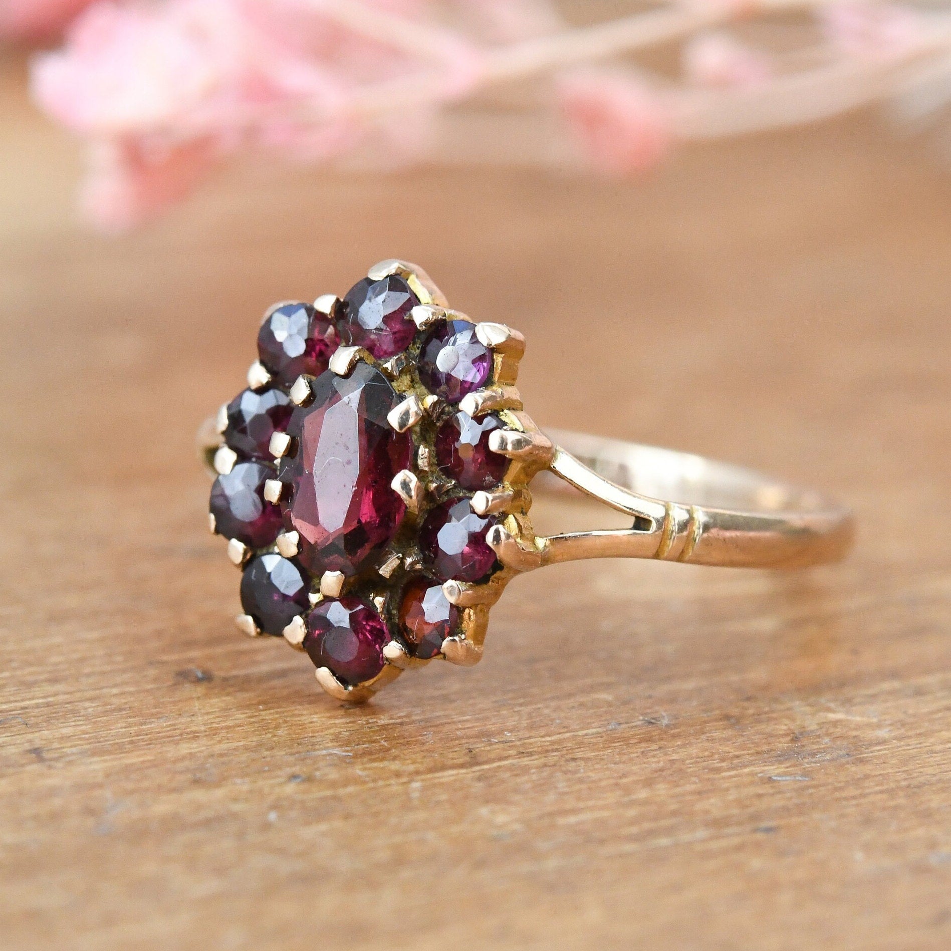 Vintage 9ct Gold Garnet Flower Ring - Mid-Century Edwardian Style | UK Size - O | US Size - 7 1/4