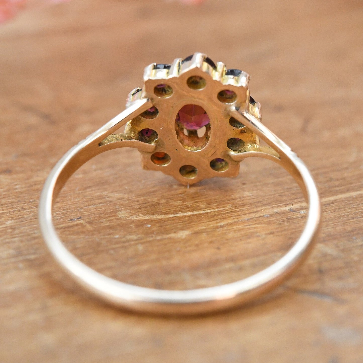 Vintage 9ct Gold Garnet Flower Ring - Mid-Century Edwardian Style | UK Size - O | US Size - 7 1/4