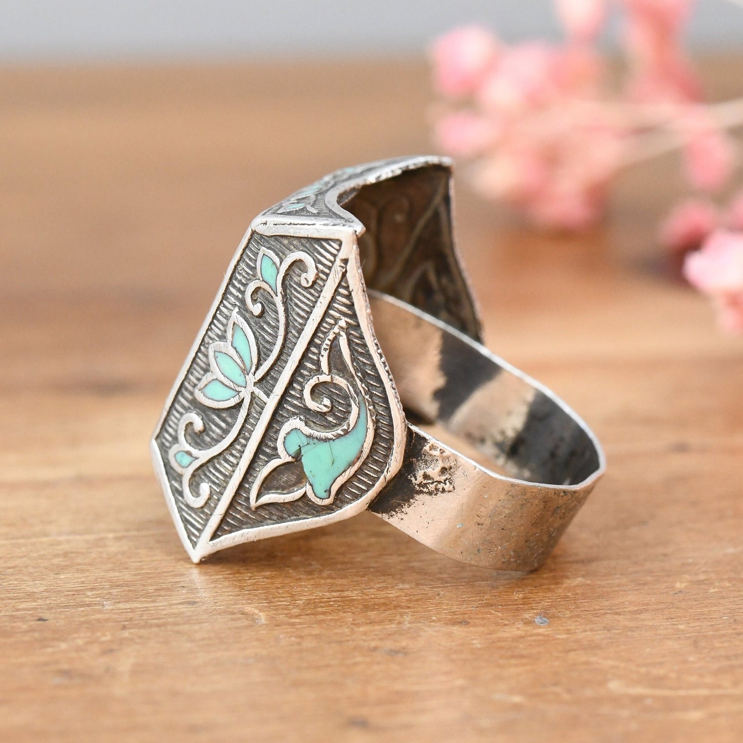 Vintage Silver Blue and Turquoise Enamel Lotus Flower Ring - Ornate Pressed Silver Sheet | Antique Collectable | UK Size - S | US Size - 9