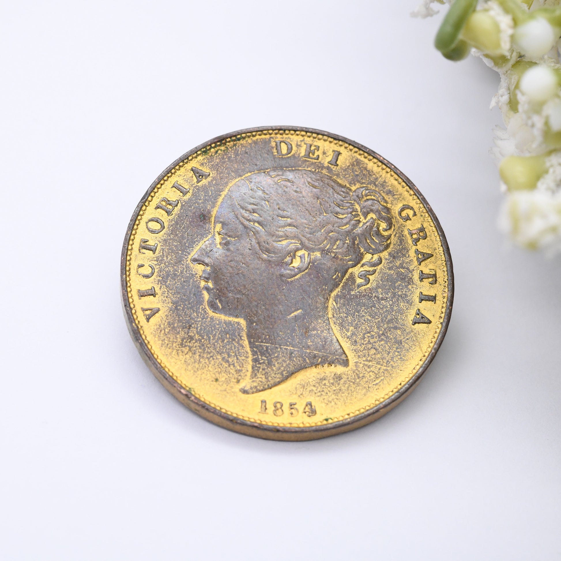 Antique 1854 Victoria One Penny Coin Brooch - Large Statement Copper Coin Jewellery | Gold-Tone