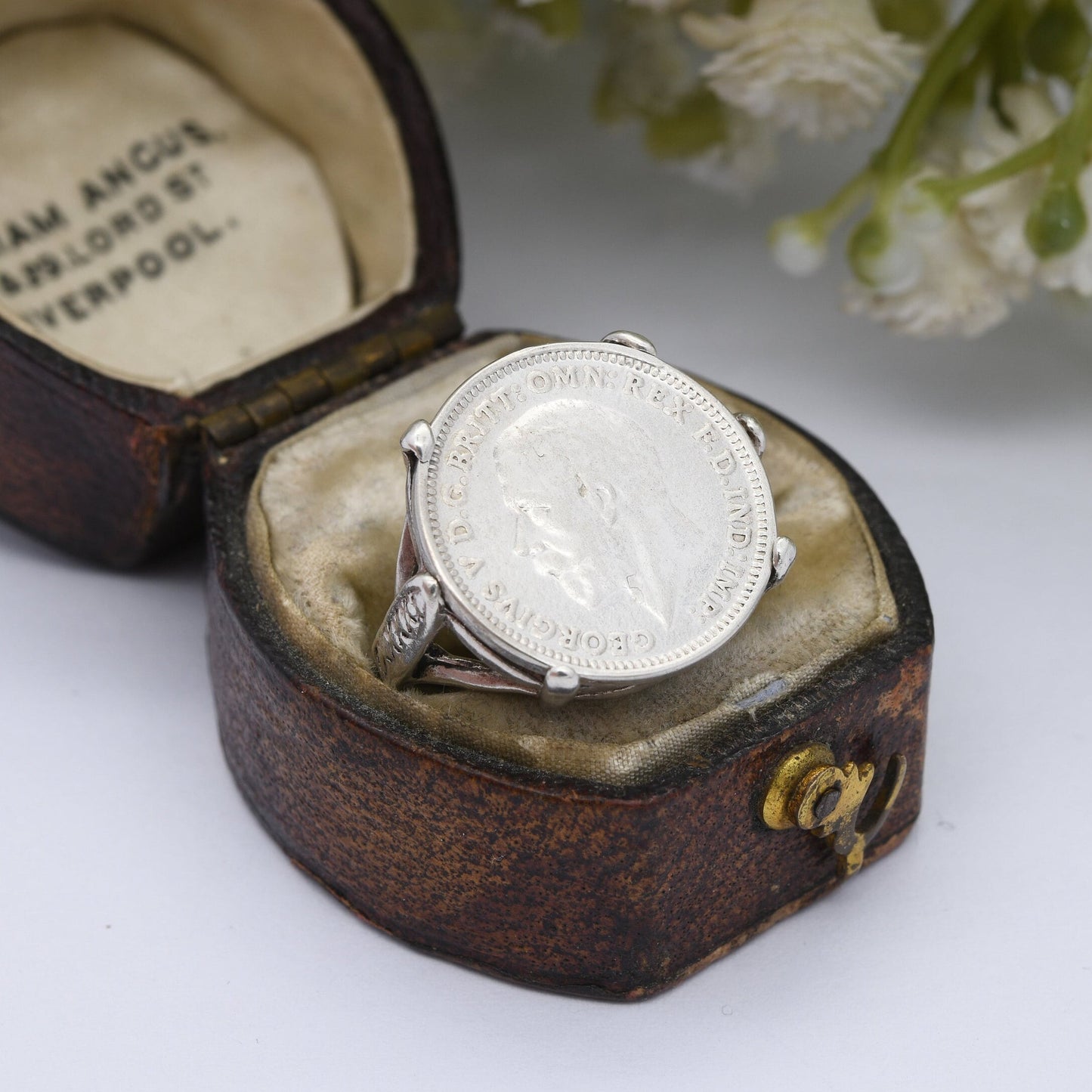 Vintage Silver George V Threepence Coin 1936 Signet Ring - English Royal Family Jewellery | UK Size - H 1/2 | US Size - 4