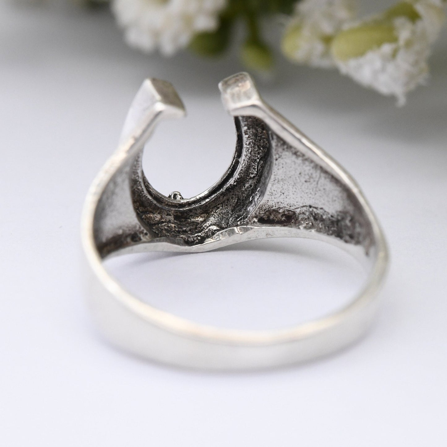 Vintage Sterling Silver Horseshoe Ring - Good Luck Jewellery | Horse Riding Gift | Mid-Century Modern | UK Size - M | US Size - 6 1/4