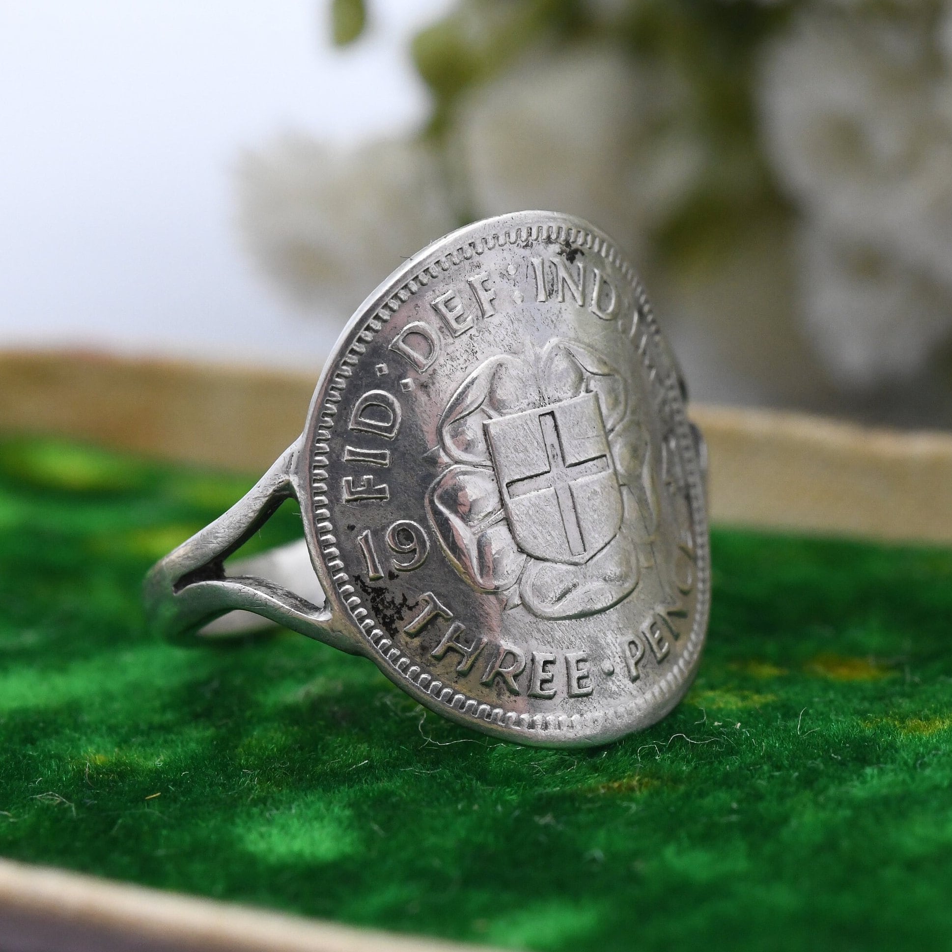 Vintage Silver George VI 1941 Signet Ring - English Royal Family Coin Jewellery | Pinkie Ring | UK Size - K | US Size - 5 1/4