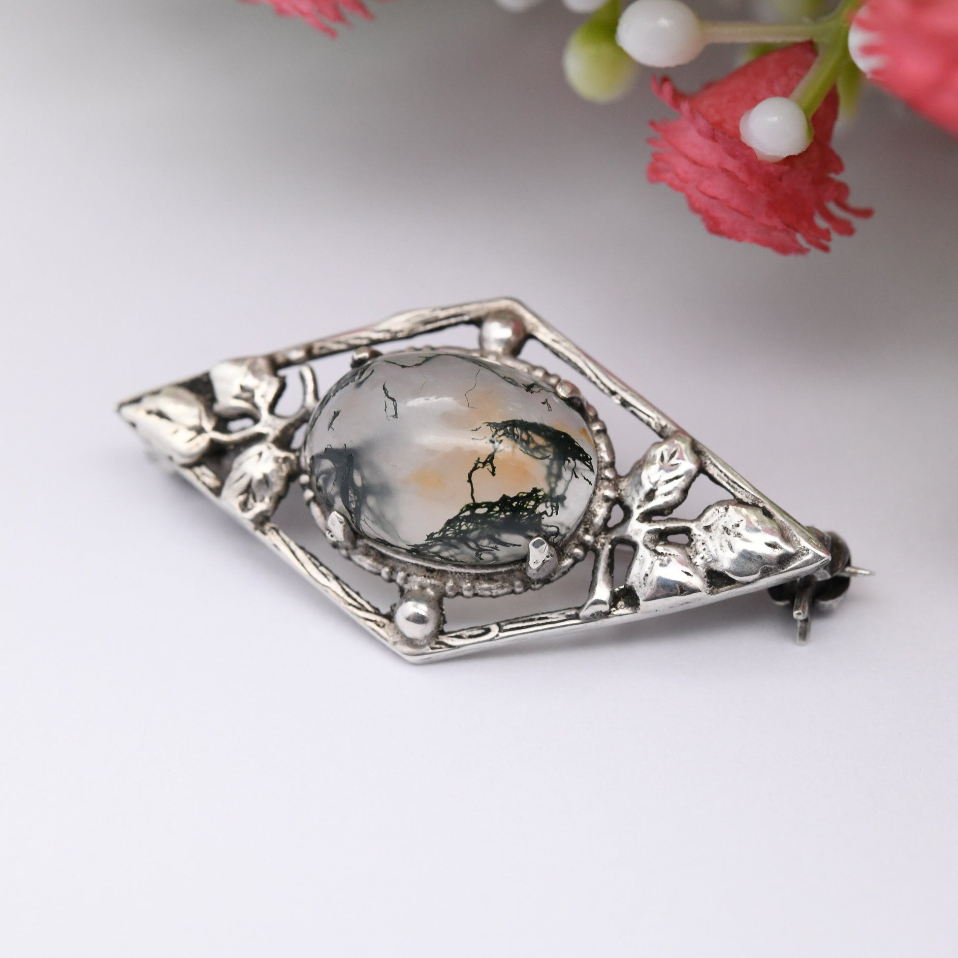 Vintage Moss Agate Sterling Silver Brooch - Art Nouveau Style | Natural Leaves Detail