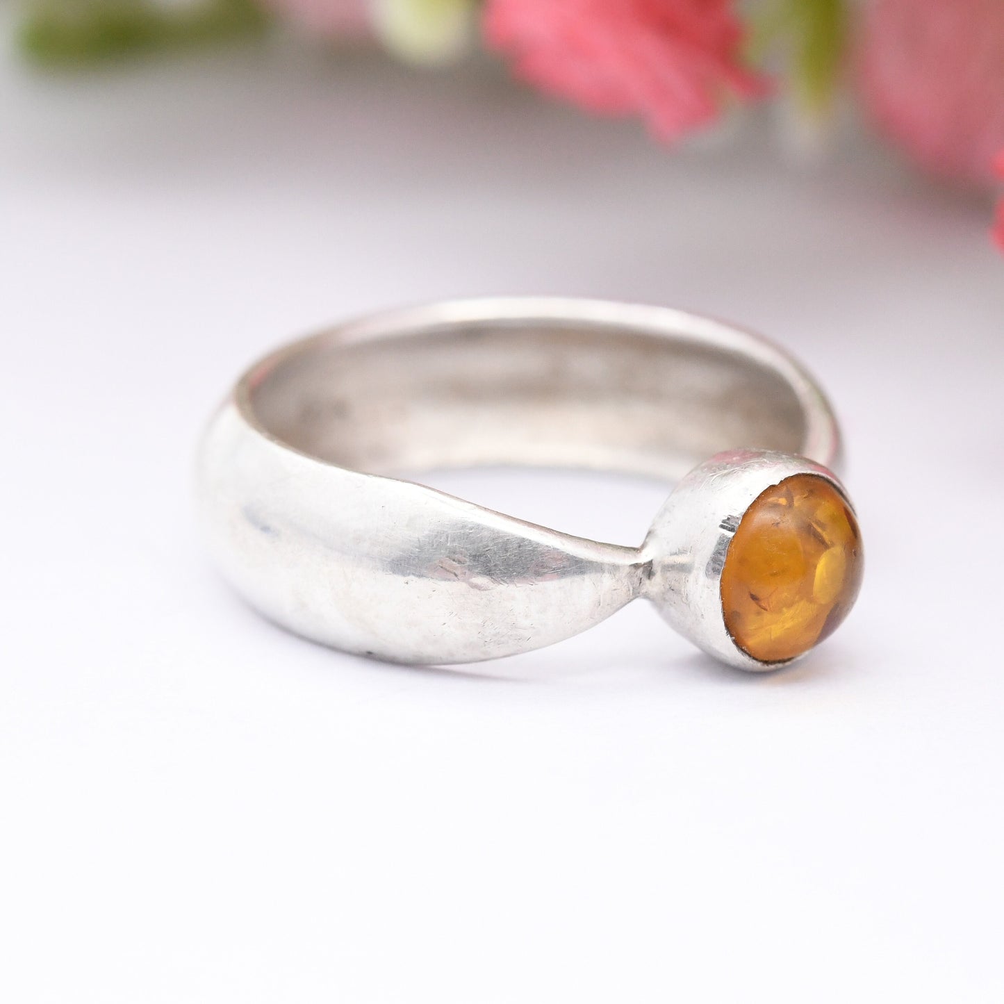 Vintage Sterling Silver Amber Ring Tapered Solitaire - UK Size - N | US Size - 6 3/4