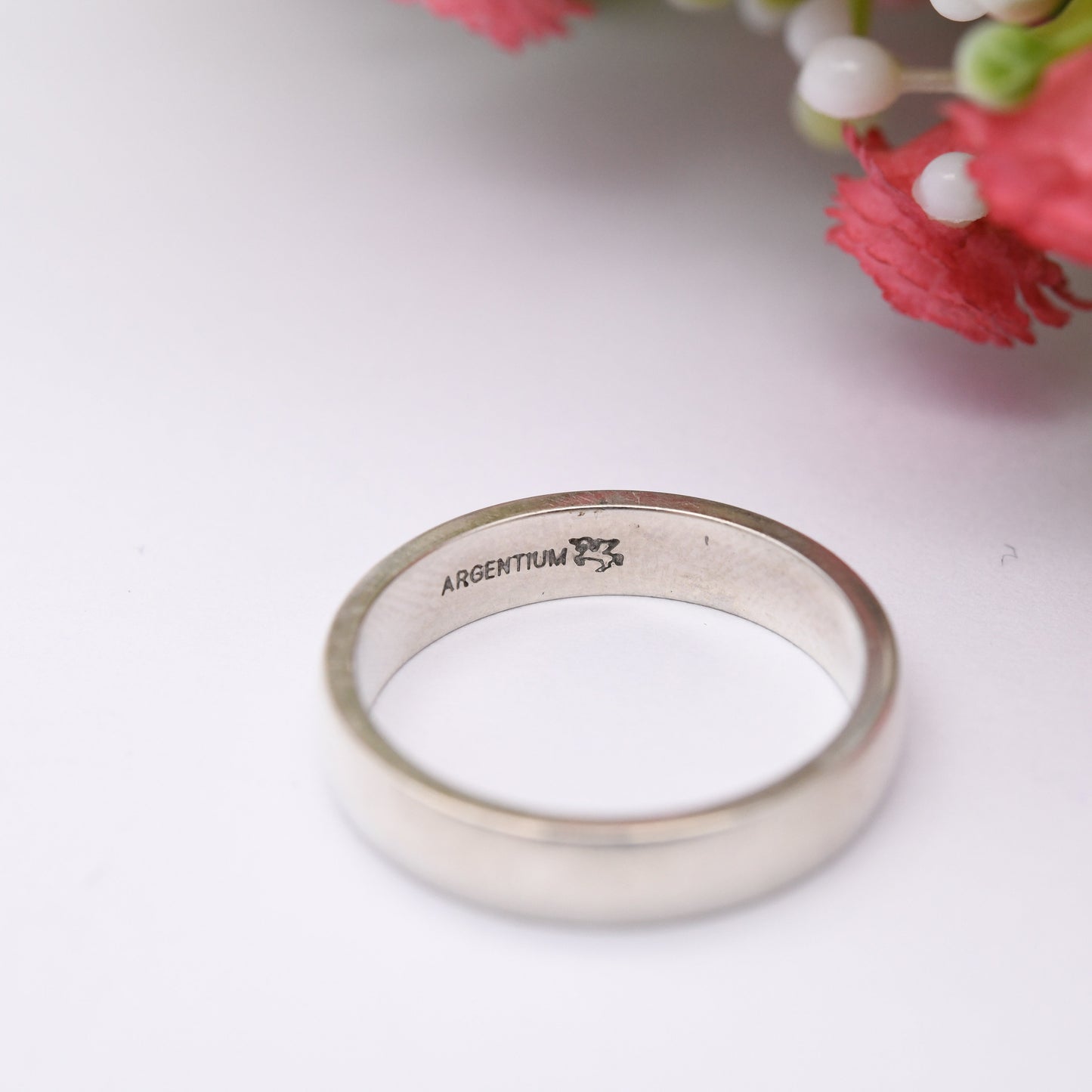 Argentium Silver Band Ring - Everyday Silver Tarnish Resistant | Unisex Minimalist Jewellery | UK Size - O | US Size - 7 1/4