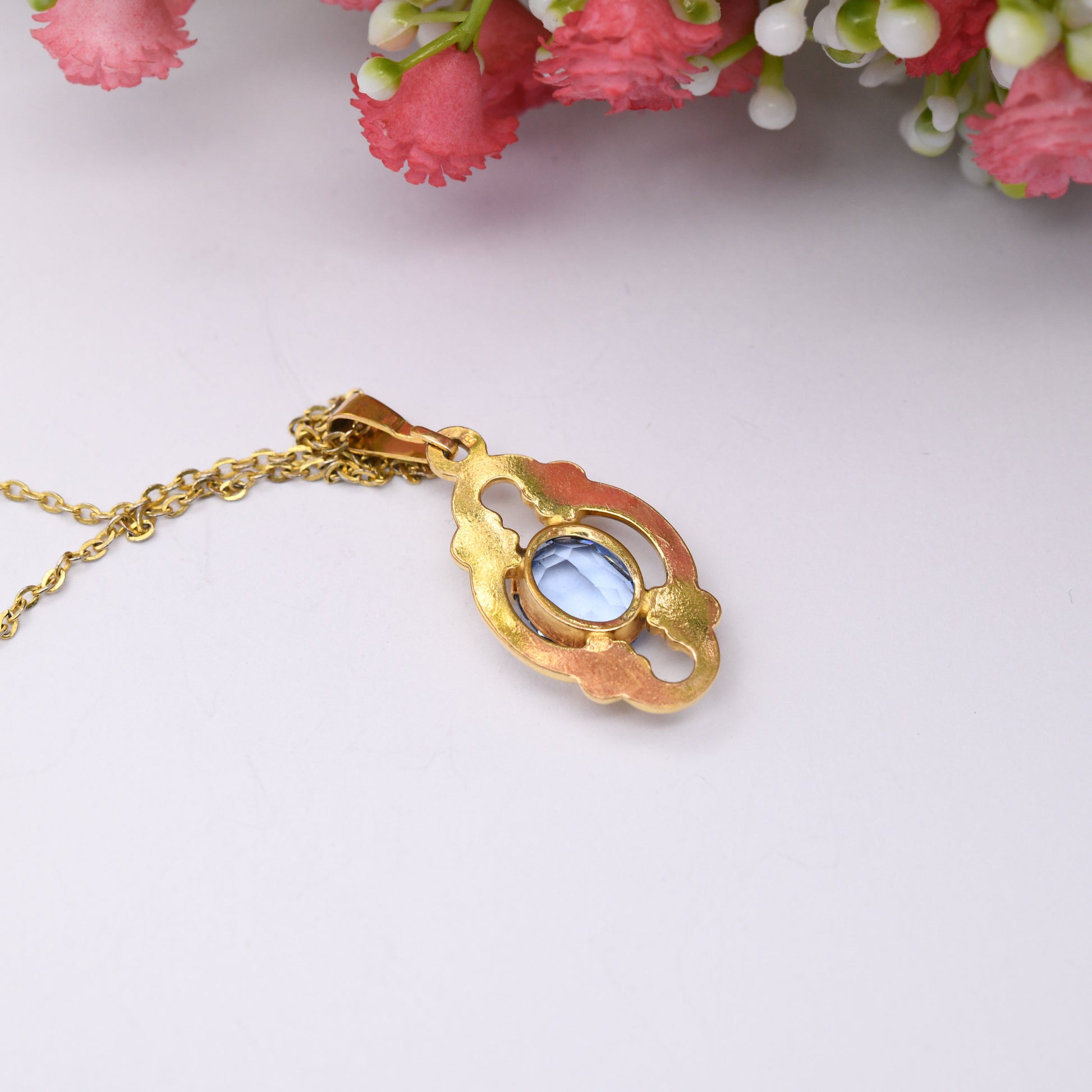 Vintage Gold Plated Pendant Necklace with Blue Paste Stone on Trace Chain - Mid-Century Costume Jewellery