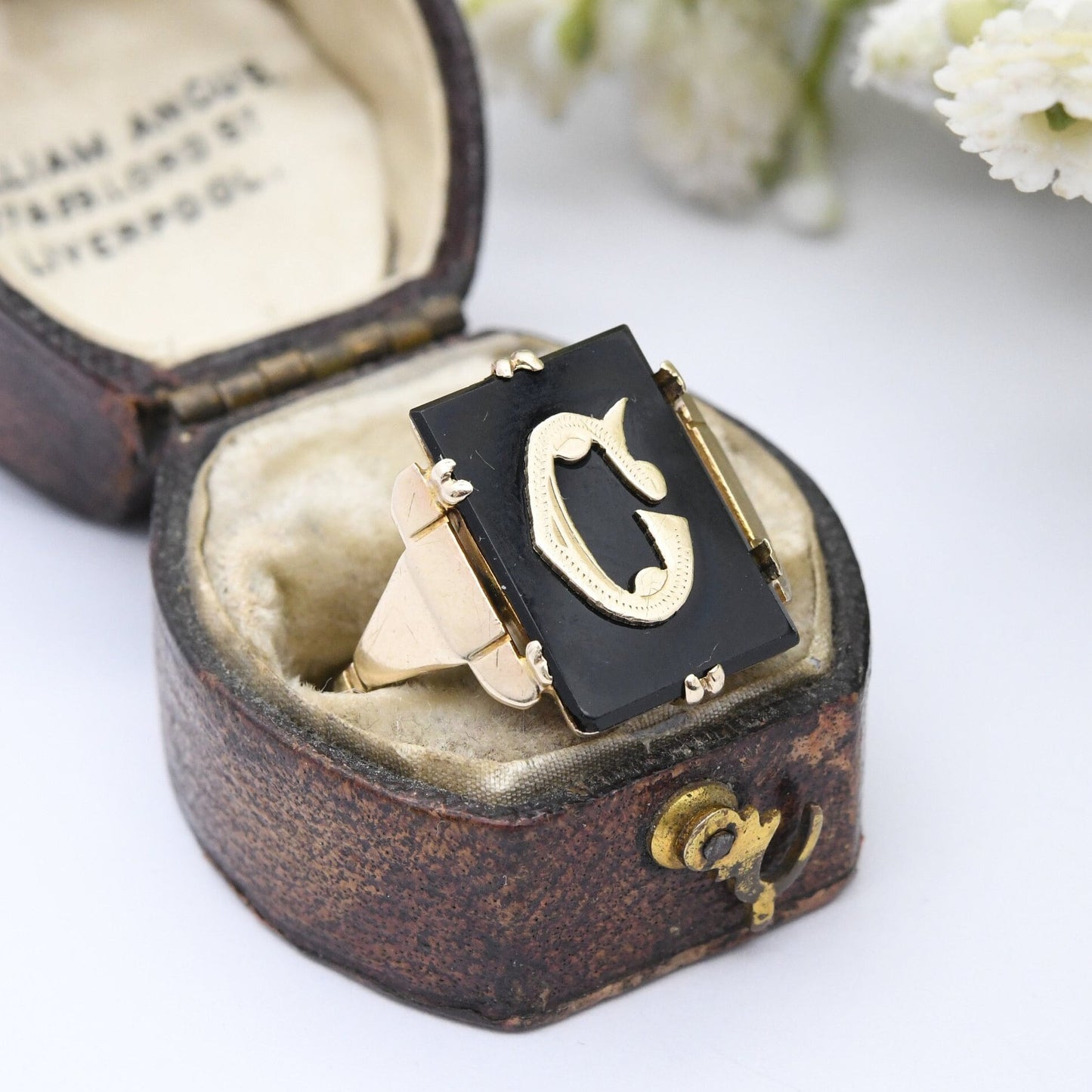 Vintage 9ct Gold Onyx Monogram Ring Letter C - Gold and Black Signet Ring | UK Size - L | US Size - 5 3/4