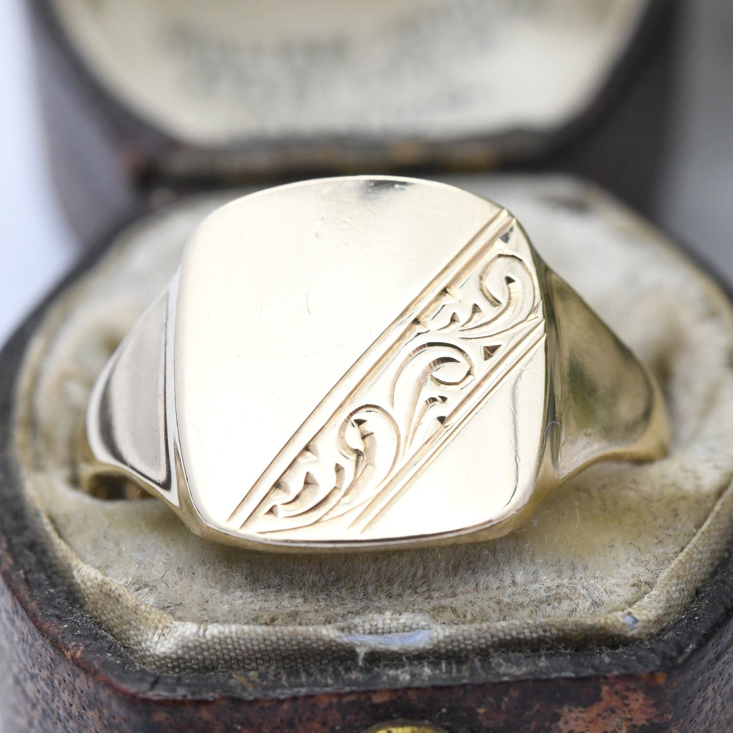 Vintage 9ct Gold Signet Ring 1991 - Large Gold Ring | Blank for Engraving | Gift for Him | UK Size - Q 1/2 | US Size - 8 1/2