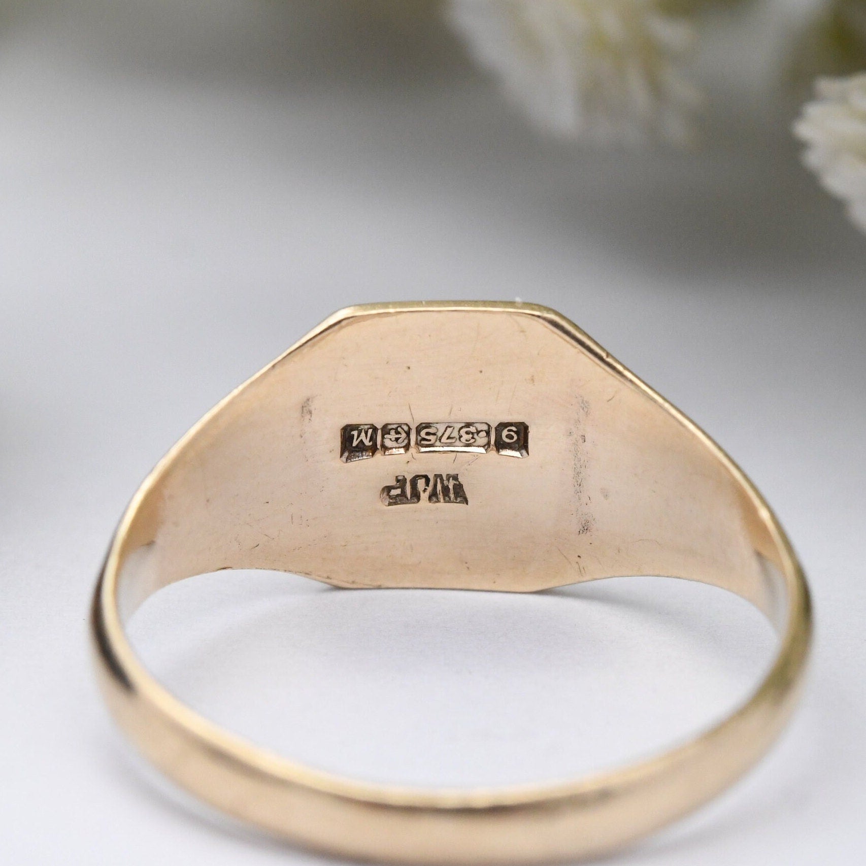 Vintage 9ct Gold Signet Ring 1961 - Mid-Century Monogram Initial Ring Engraved | Men's Pinkie Ring | UK Size - M | US Size - 6 1/4