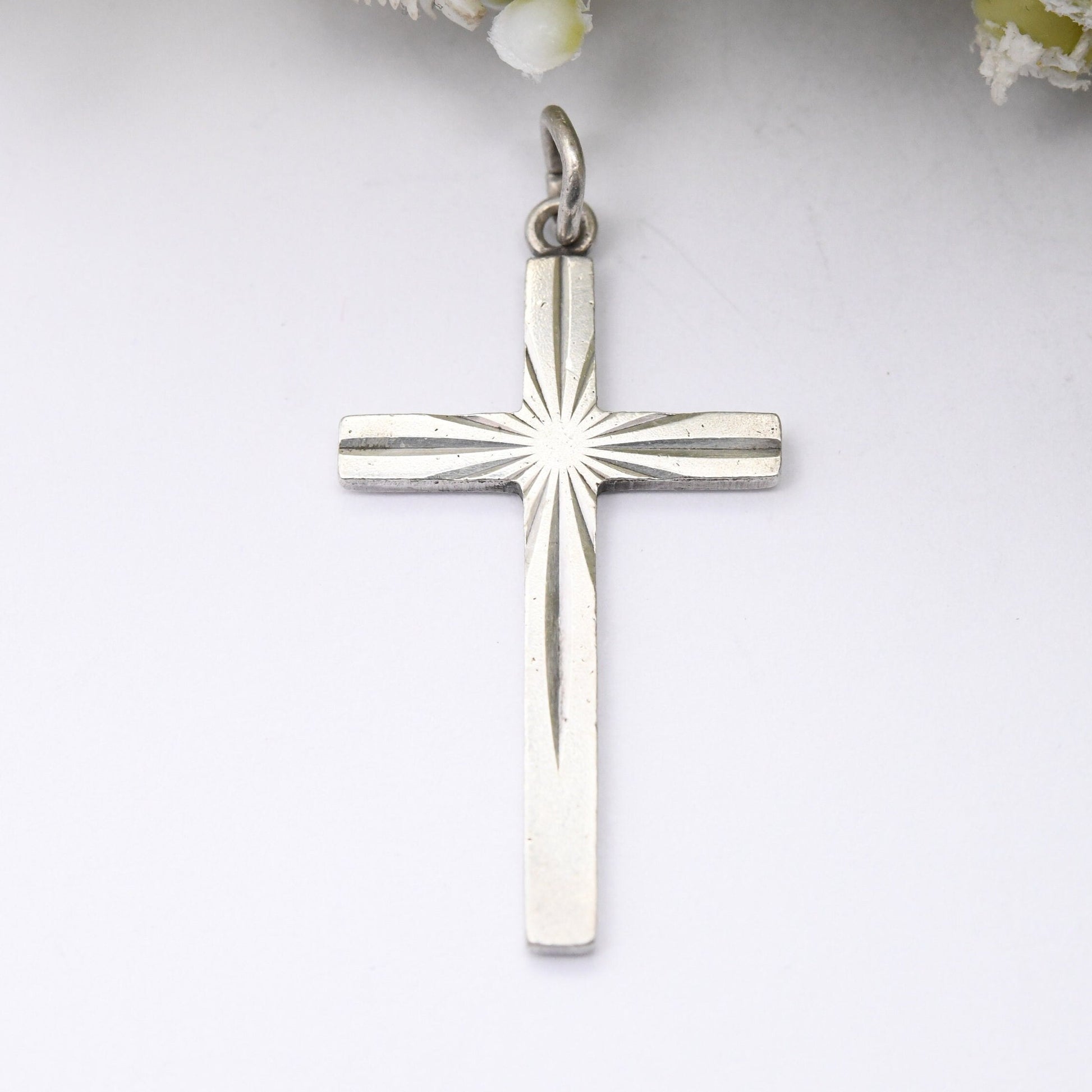 Vintage Sterling Silver Cross Pendant with Star Design