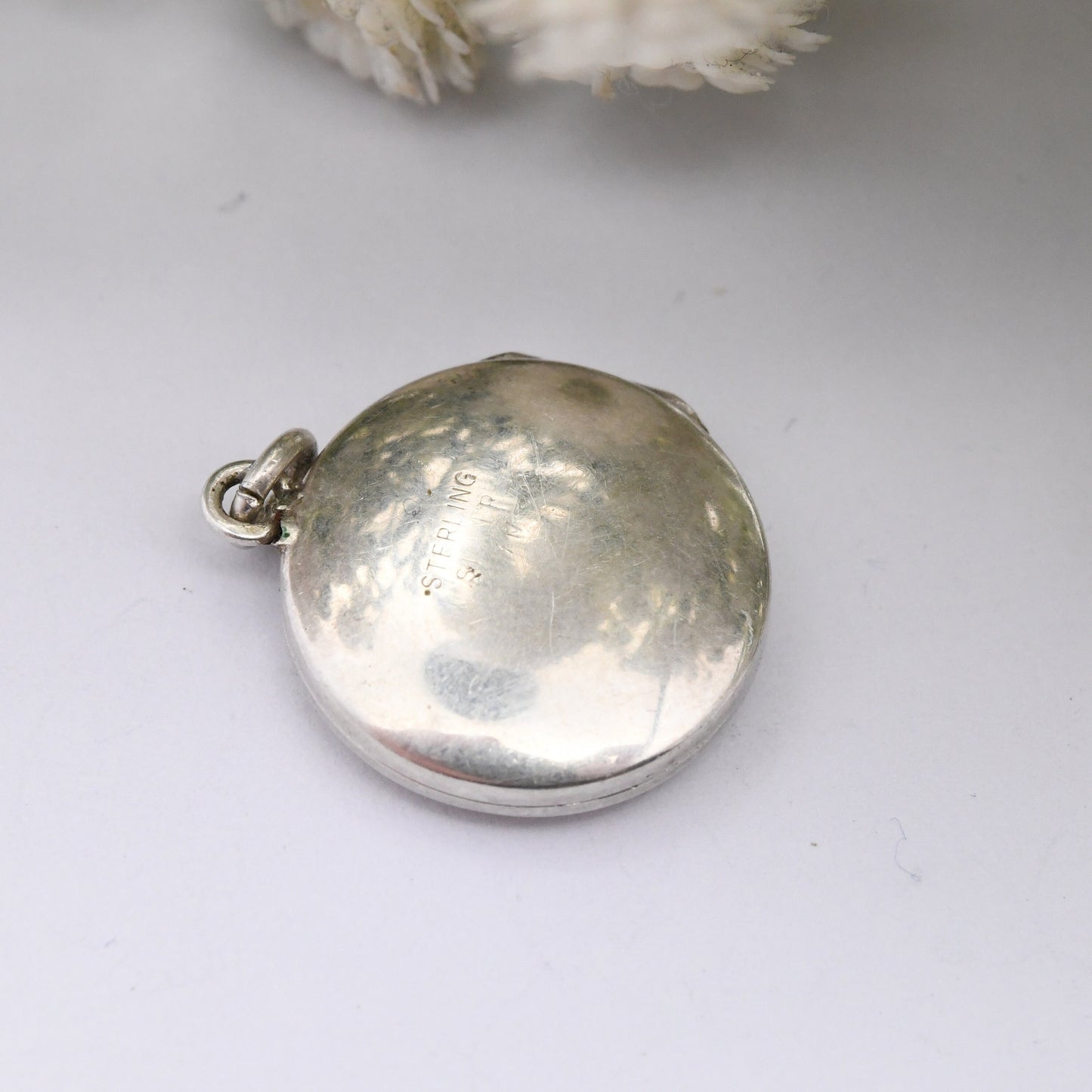 Vintage Sterling Silver Locket Pendant with Engraved Floral Design - Miniature Locket | Small Circle Shape