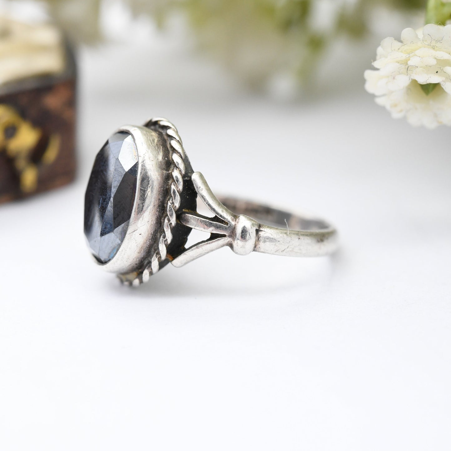 Vintage Sterling Silver Faceted Hematite Ring - Black Gemstone | Mid-Century Rope Twist Ring | UK Size - K 1/2 | US Size - 5 1/2