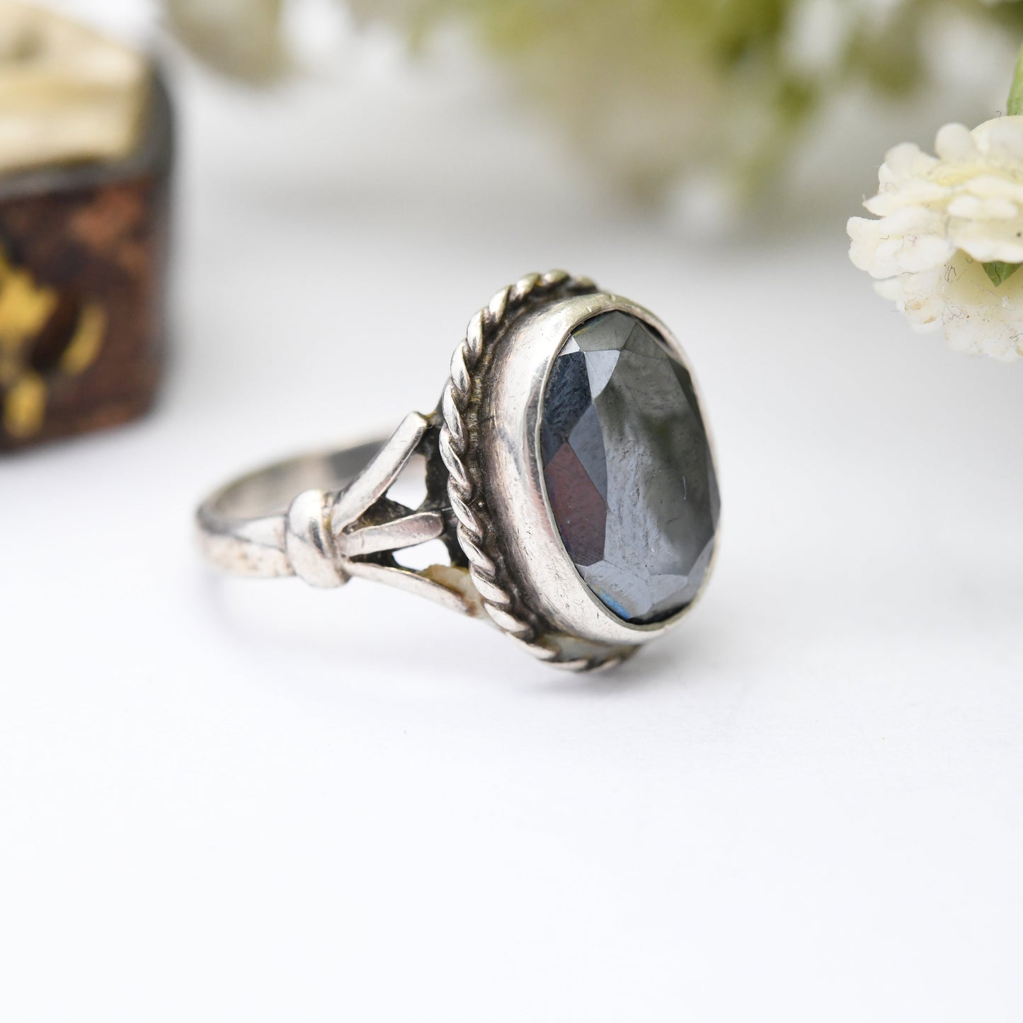 Vintage Sterling Silver Faceted Hematite Ring - Black Gemstone | Mid-Century Rope Twist Ring | UK Size - K 1/2 | US Size - 5 1/2