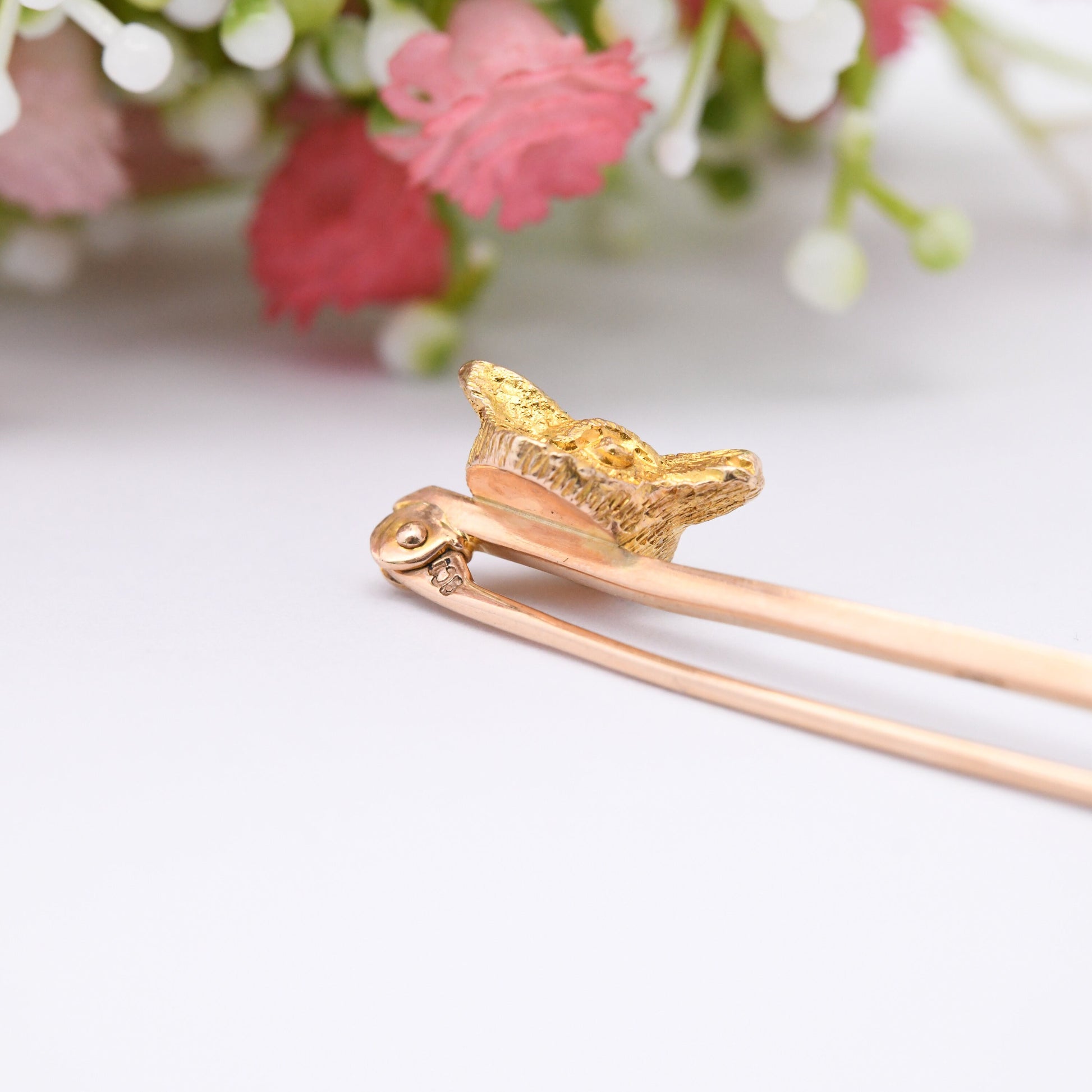 Antique 9ct Gold Fox Brooch Edwardian - Yellow and Rose Gold | Detailed Animal Bar Brooch | Victorian Pin