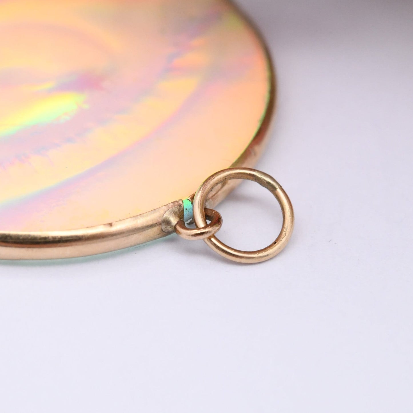 Vintage 9ct Gold Hologram Eye Pendant - 3D Effect Holographic Image | Charm Necklace