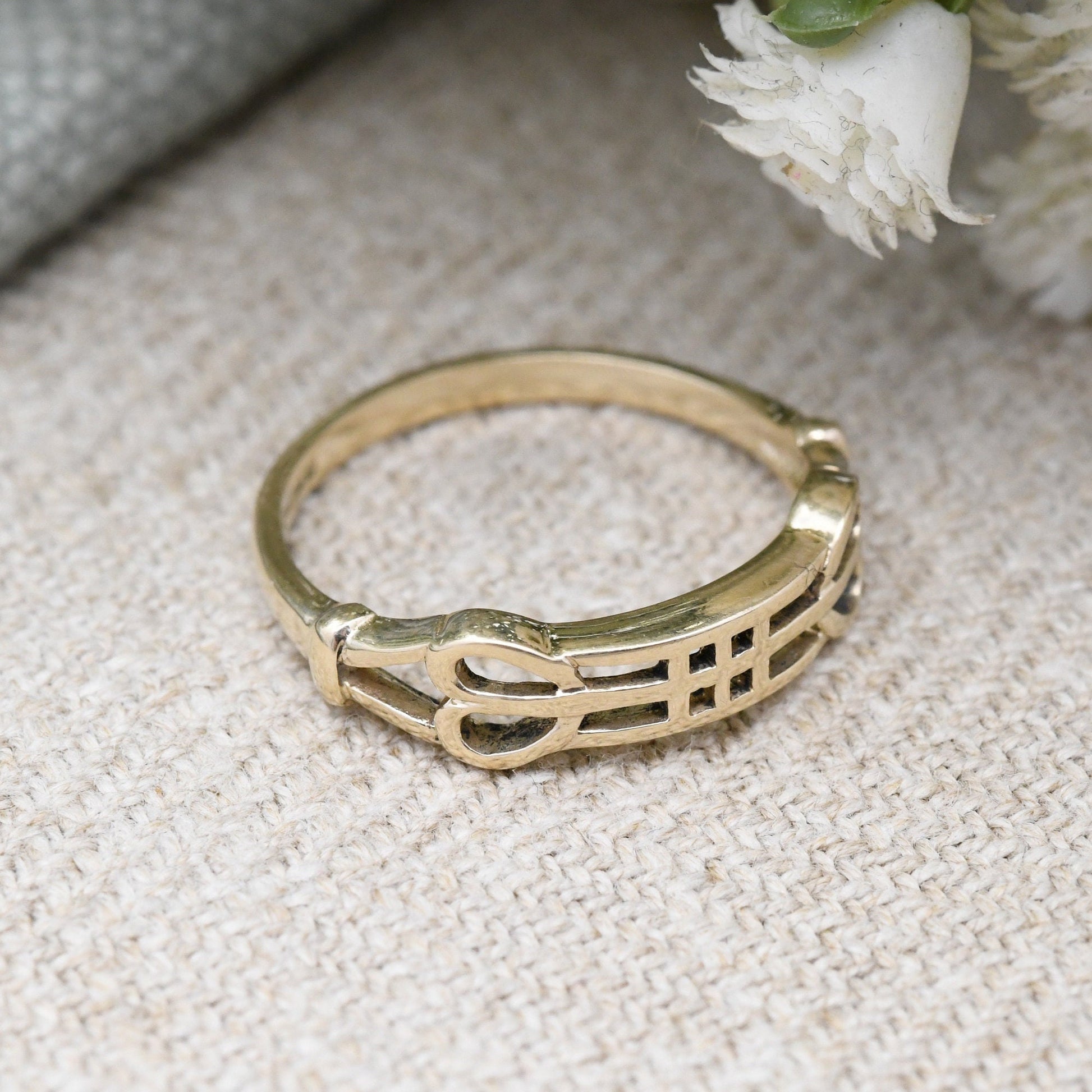 Vintage 9ct Gold Celtic Band Ring - Openwork Mackintosh Style Band | UK Size - P | US Size - 7 3/4