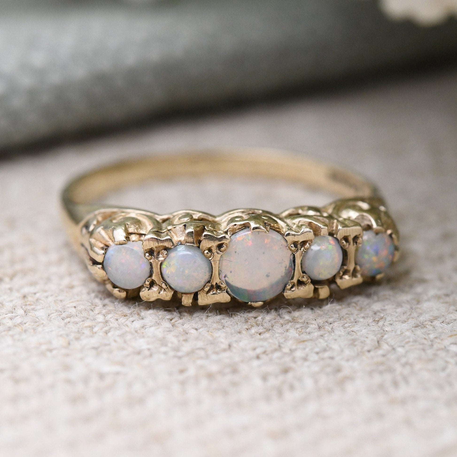 Vintage 9ct Gold Opal Statement Ring - Mid-Century Victorian Revival Five Stone Ring | UK Size - N 1/2 | US Size - 7