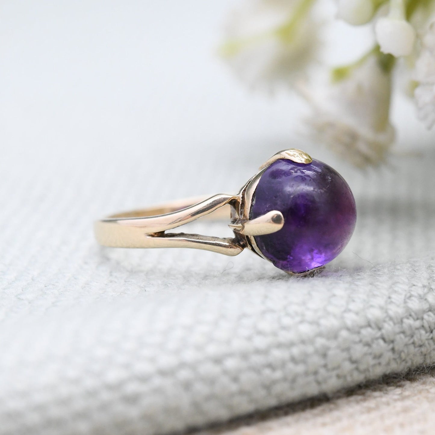 Vintage 9ct Gold Cabochon Amethyst Ring 1970 - Large Purple Stone | by Payton, Pepper & Sons Ltd | UK Size - J 1/2 | US Size - 5