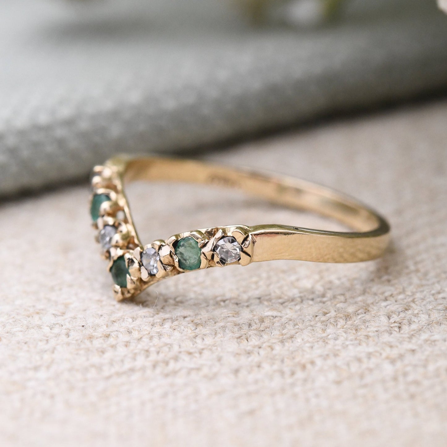 Vintage 9ct Gold Emerald and Diamond Wishbone Ring 1982 - Pretty Vintage Cocktail Ring | UK Size - P | US Size - 7 1/2