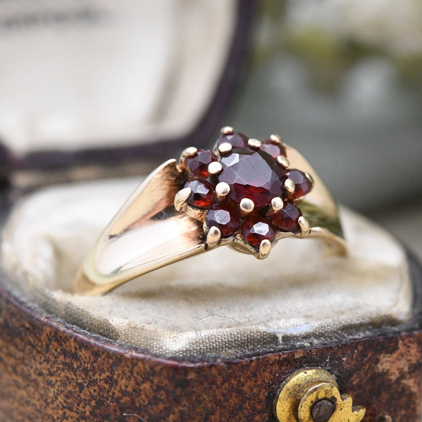 Vintage 9ct Gold Garnet Flower Ring 1977 - Mid-Century Victorian Revival | UK Size - P | US Size - 7 1/2