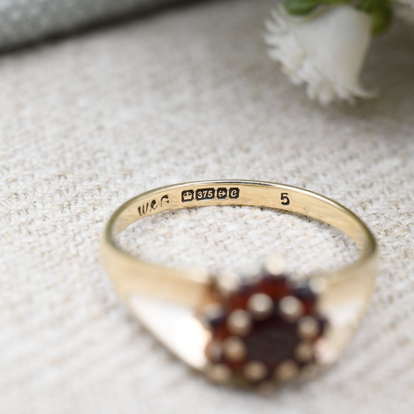 Vintage 9ct Gold Garnet Flower Ring 1977 - Mid-Century Victorian Revival | UK Size - P | US Size - 7 1/2