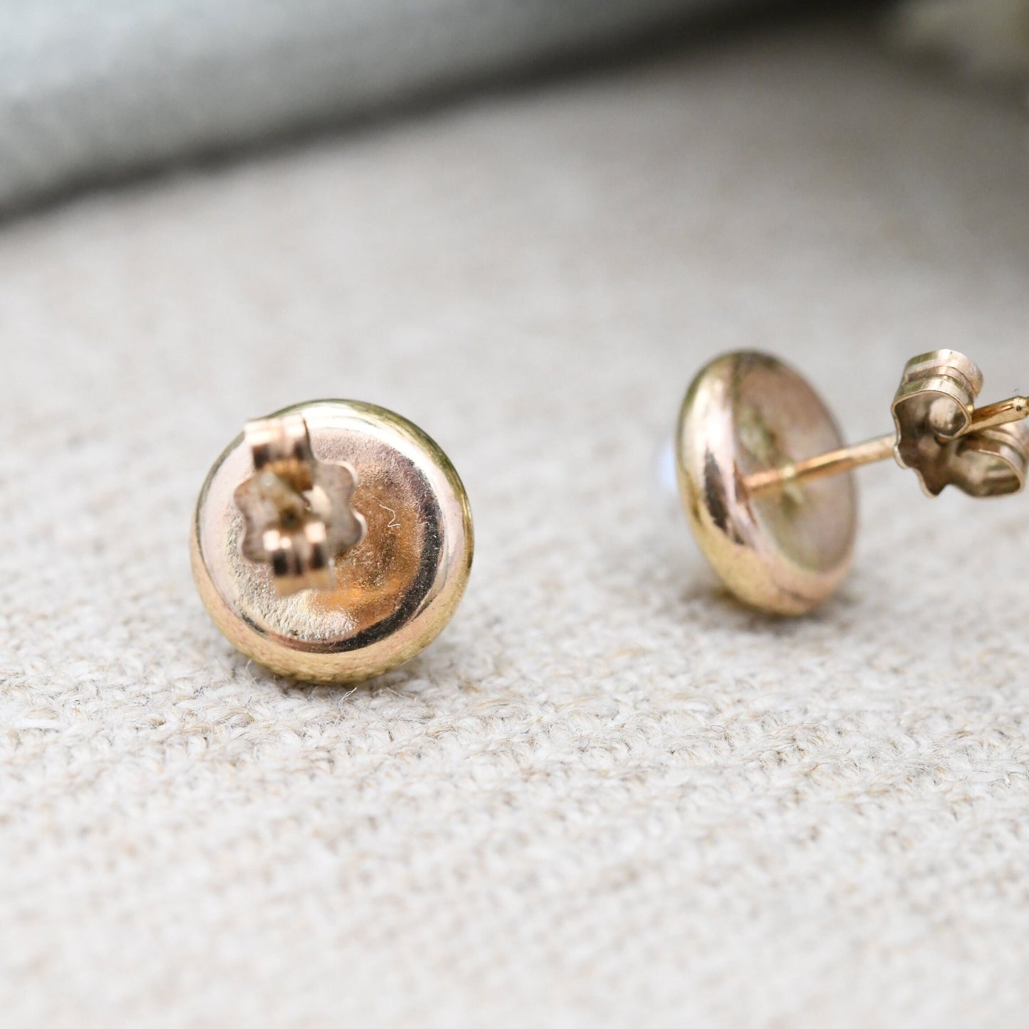 Vintage 9ct Gold Pearl Stud Earrings - White Cultured Pearls | Mid-Century Round Ball Earrings