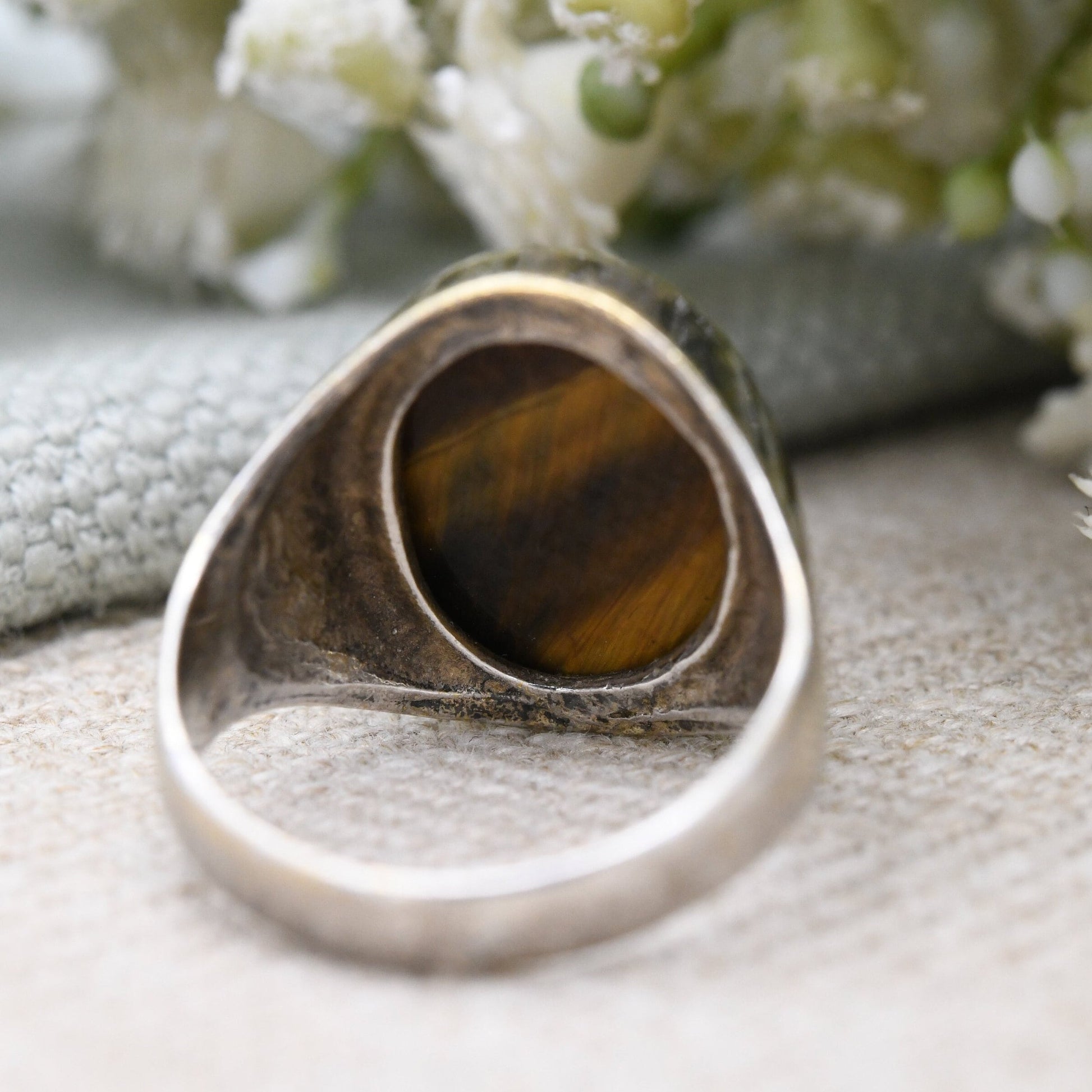 Vintage Sterling Silver Tiger's Eye Ring - Mid-Century Modernist | Oval Cabochon | UK Size - O | US Size - 7 1/4