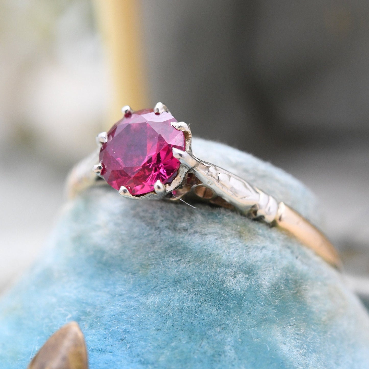 Vintage 9ct Gold Ruby Ring - Large Solitaire Stone | Stamped JH Lifetime | UK Size - M | US Size - 6