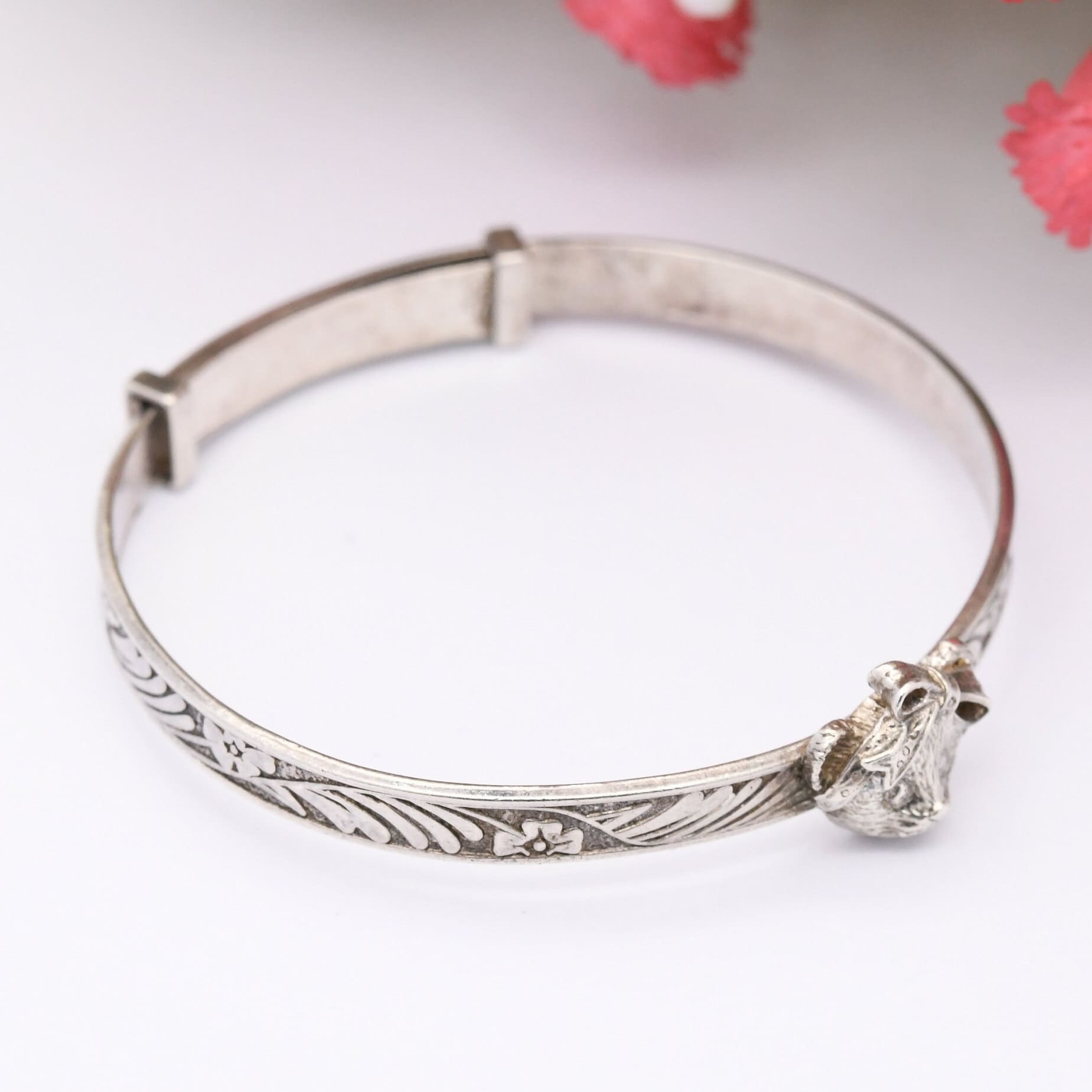 Vintage Sterling Silver Baby Bangle Bracelet with Teddy Bear Face - Expanding Child Bangle | Flower and Leaf Pattern