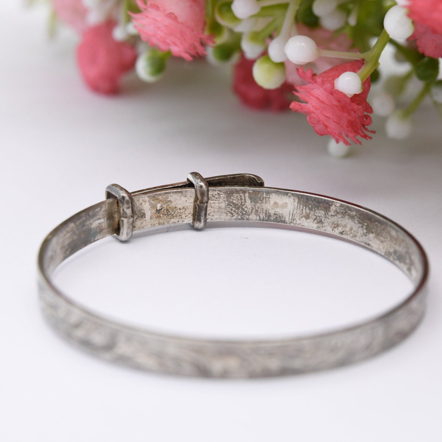 Vintage Sterling Silver Baby Bangle Bracelet - Expanding Child Bangle | Flower Design | Wide Band